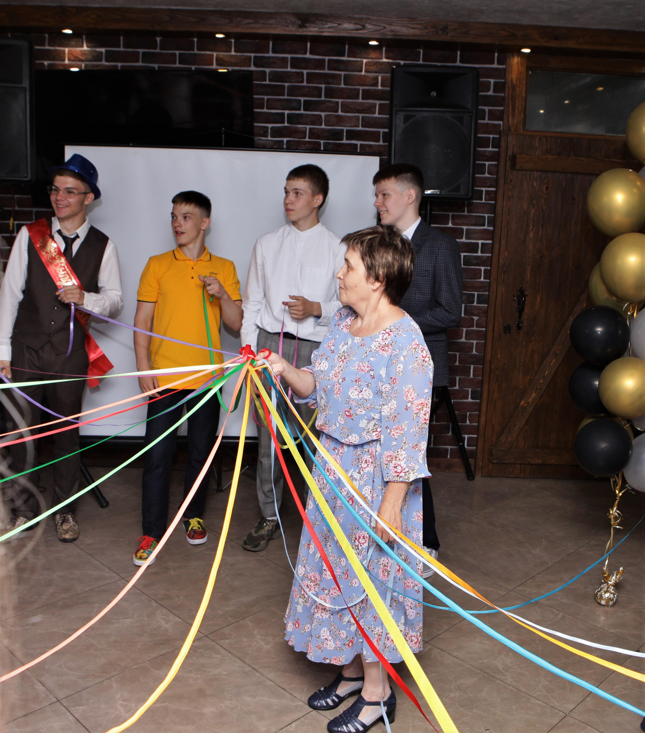 Выпускной вечер 9В класс. Репортажный, семейный, свадебный, портретный фотограф