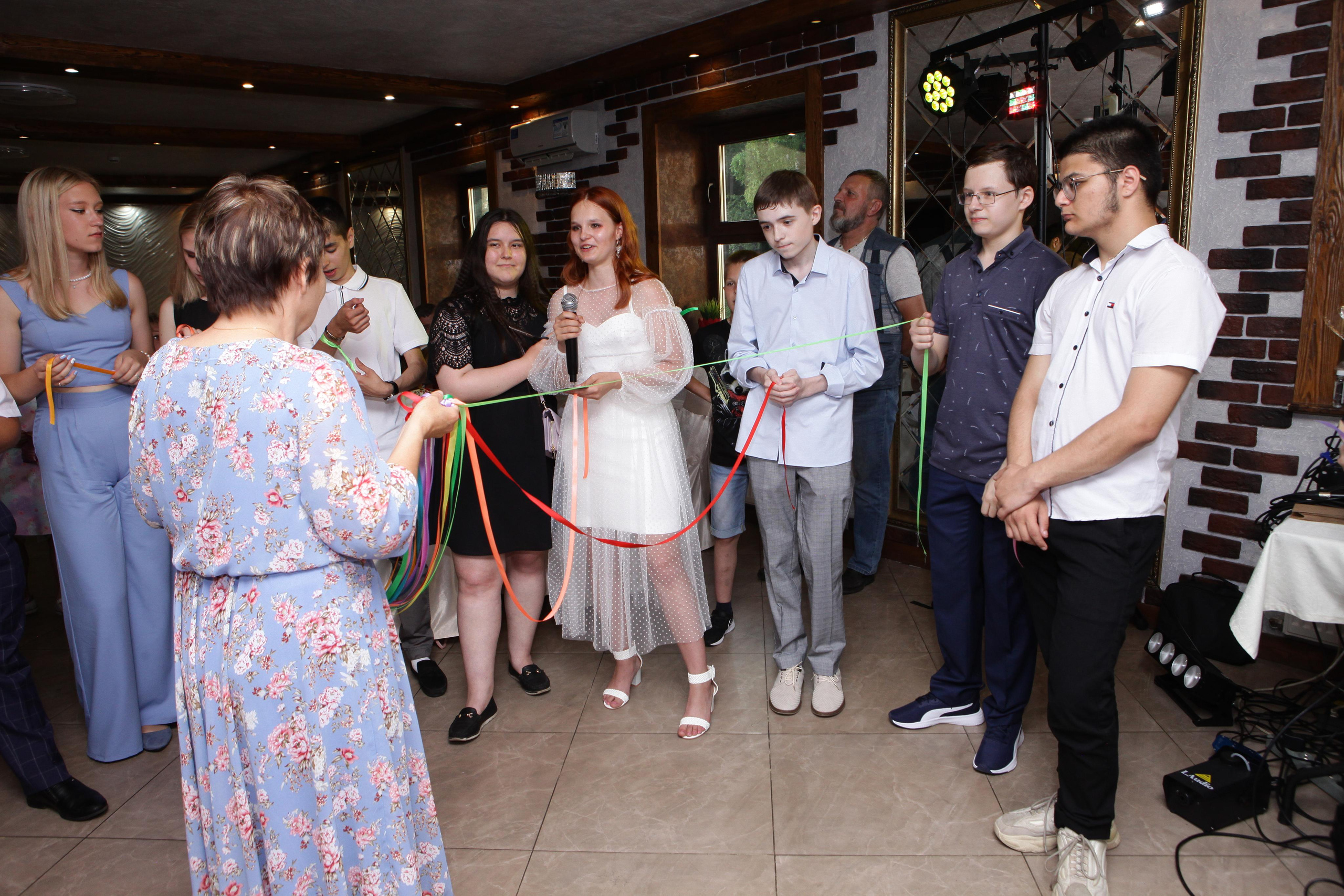 Выпускной вечер 9В класс. Репортажный, семейный, свадебный, портретный фотограф