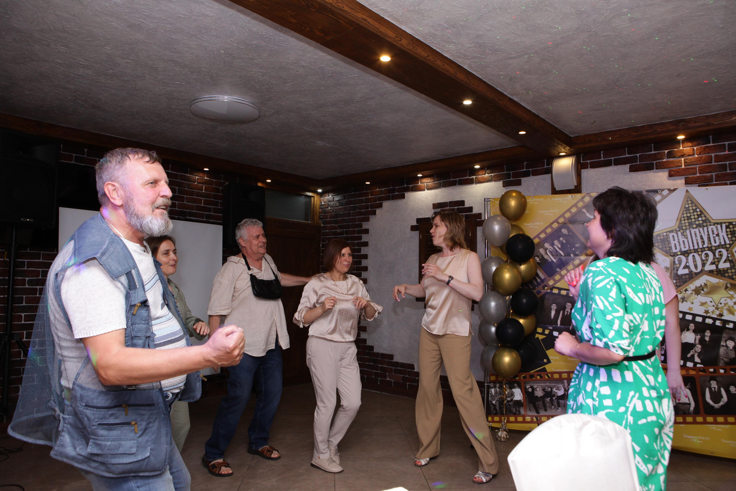 Выпускной вечер 9В класс. Репортажный, семейный, свадебный, портретный фотограф