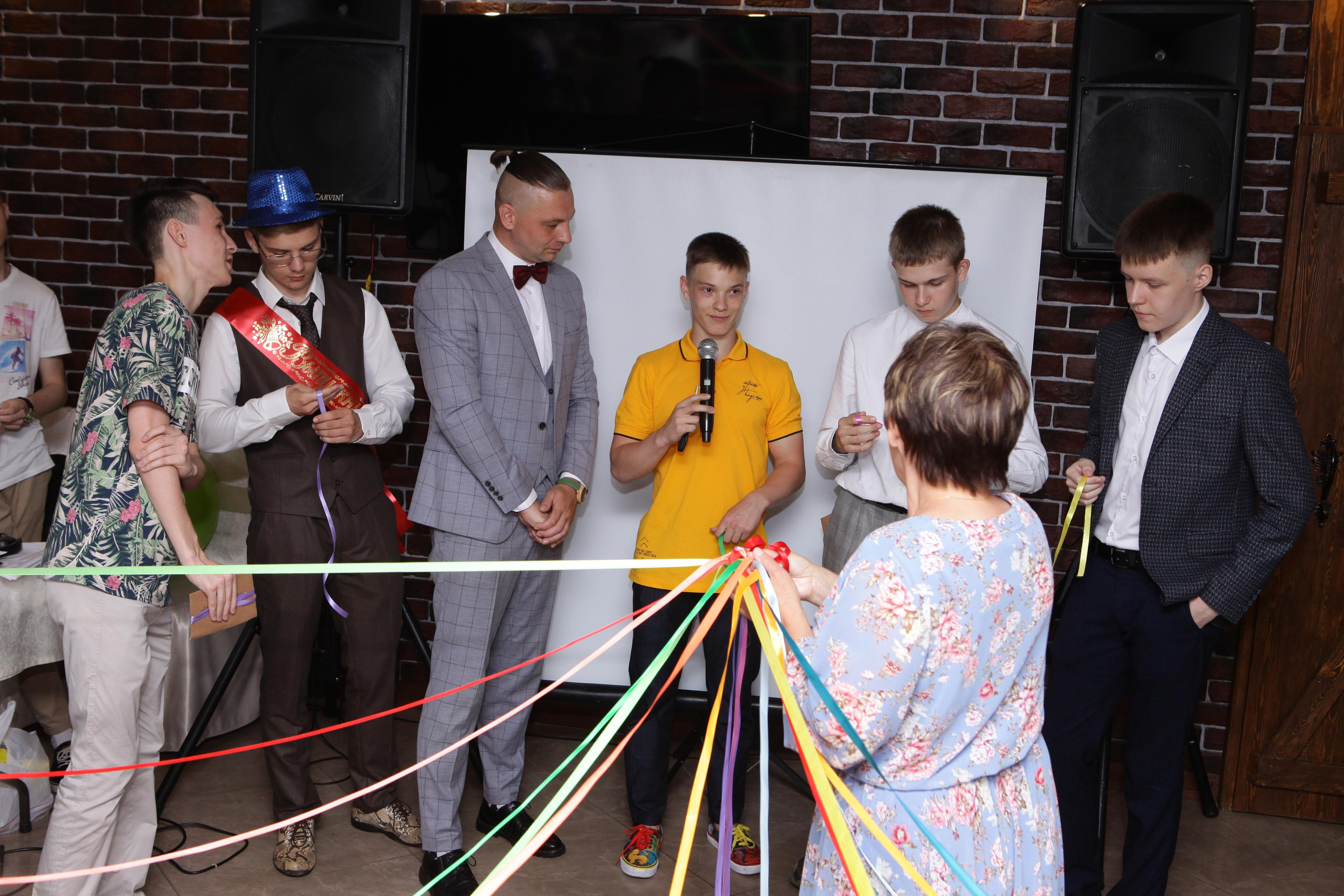 Выпускной вечер 9В класс. Репортажный, семейный, свадебный, портретный фотограф