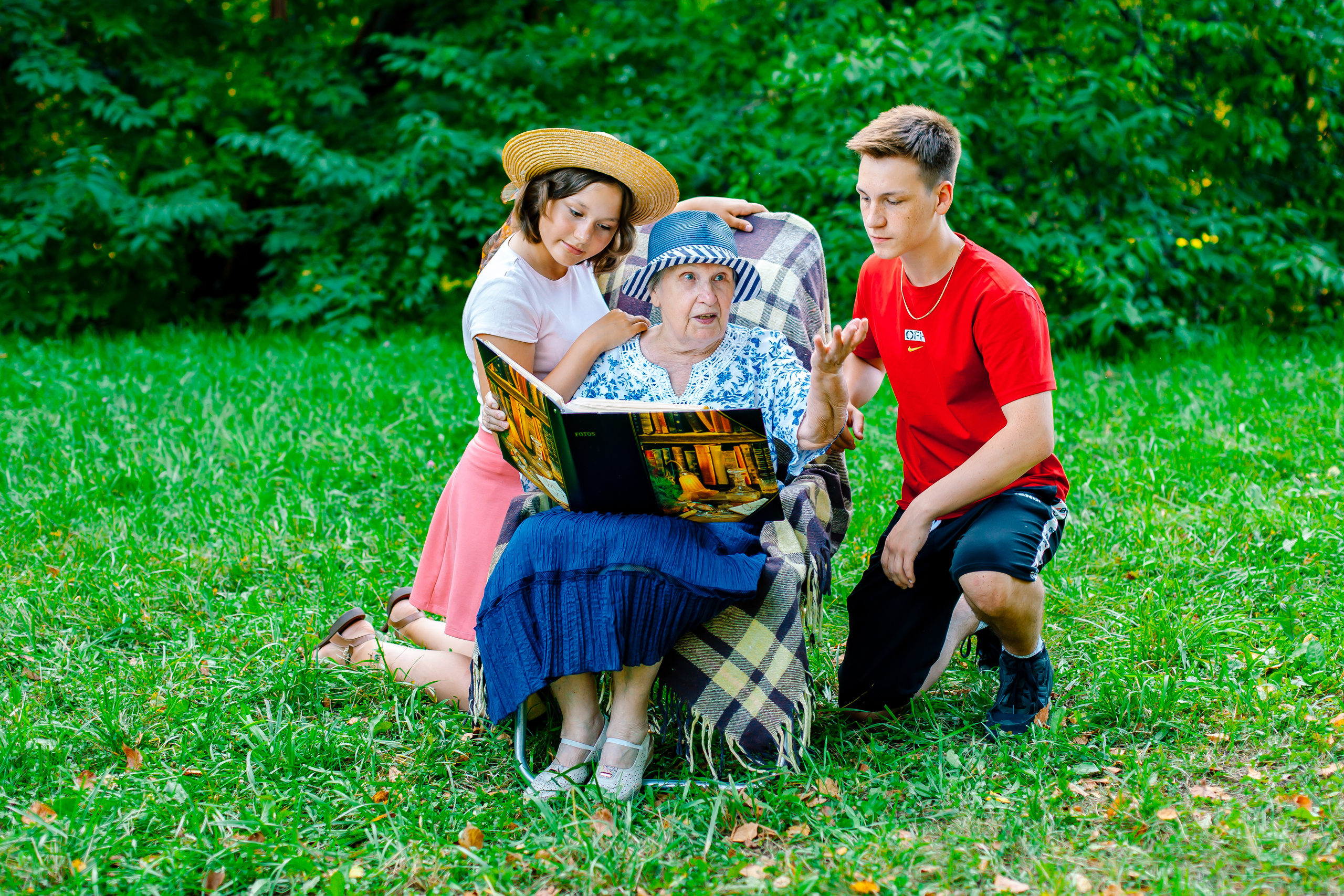 Семейная съёмка в ботаническом саду. Фотограф в Новосибирске Сергей Белов