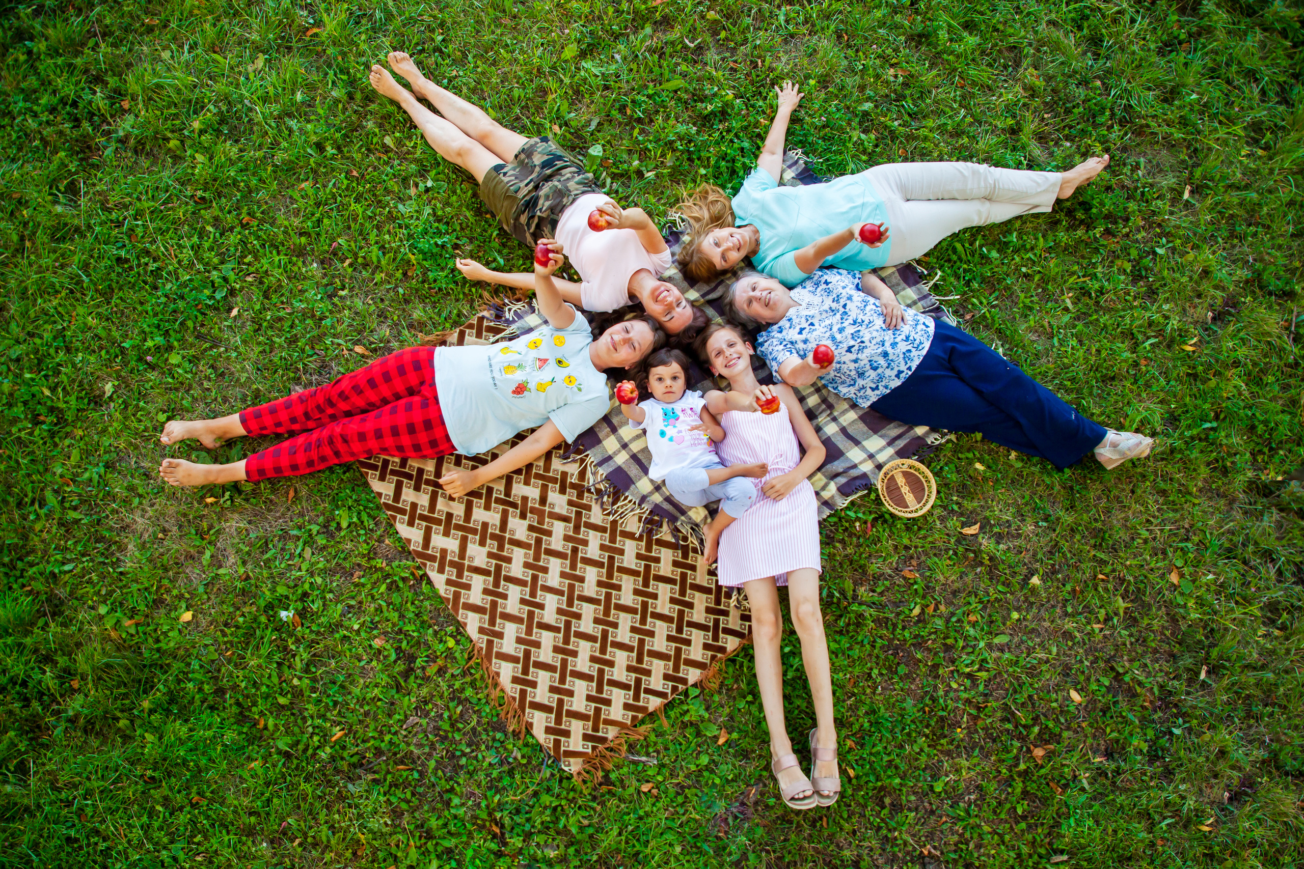 Семейная съёмка в ботаническом саду. Фотограф в Новосибирске Сергей Белов