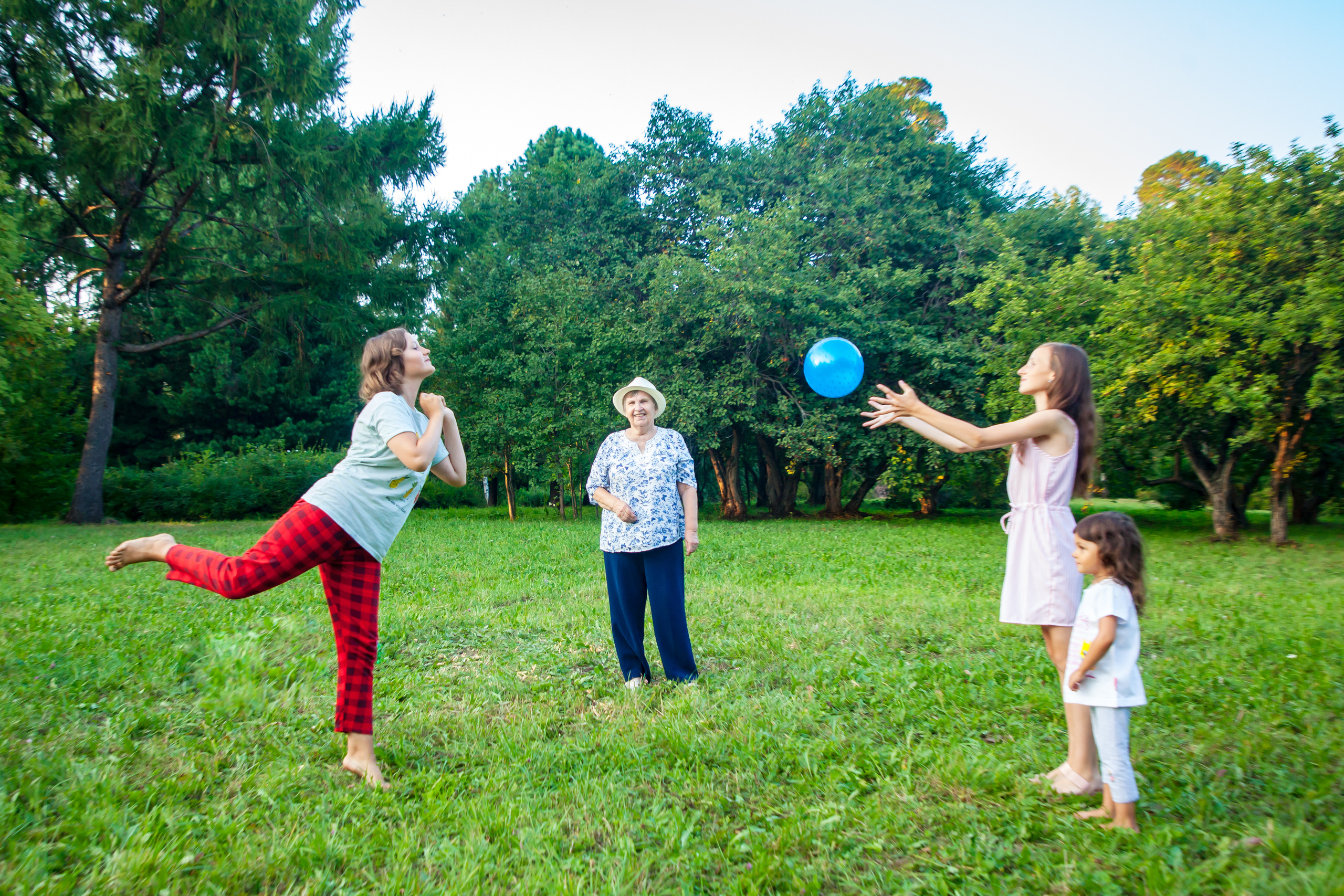 Семейная съёмка в ботаническом саду. Фотограф в Новосибирске Сергей Белов
