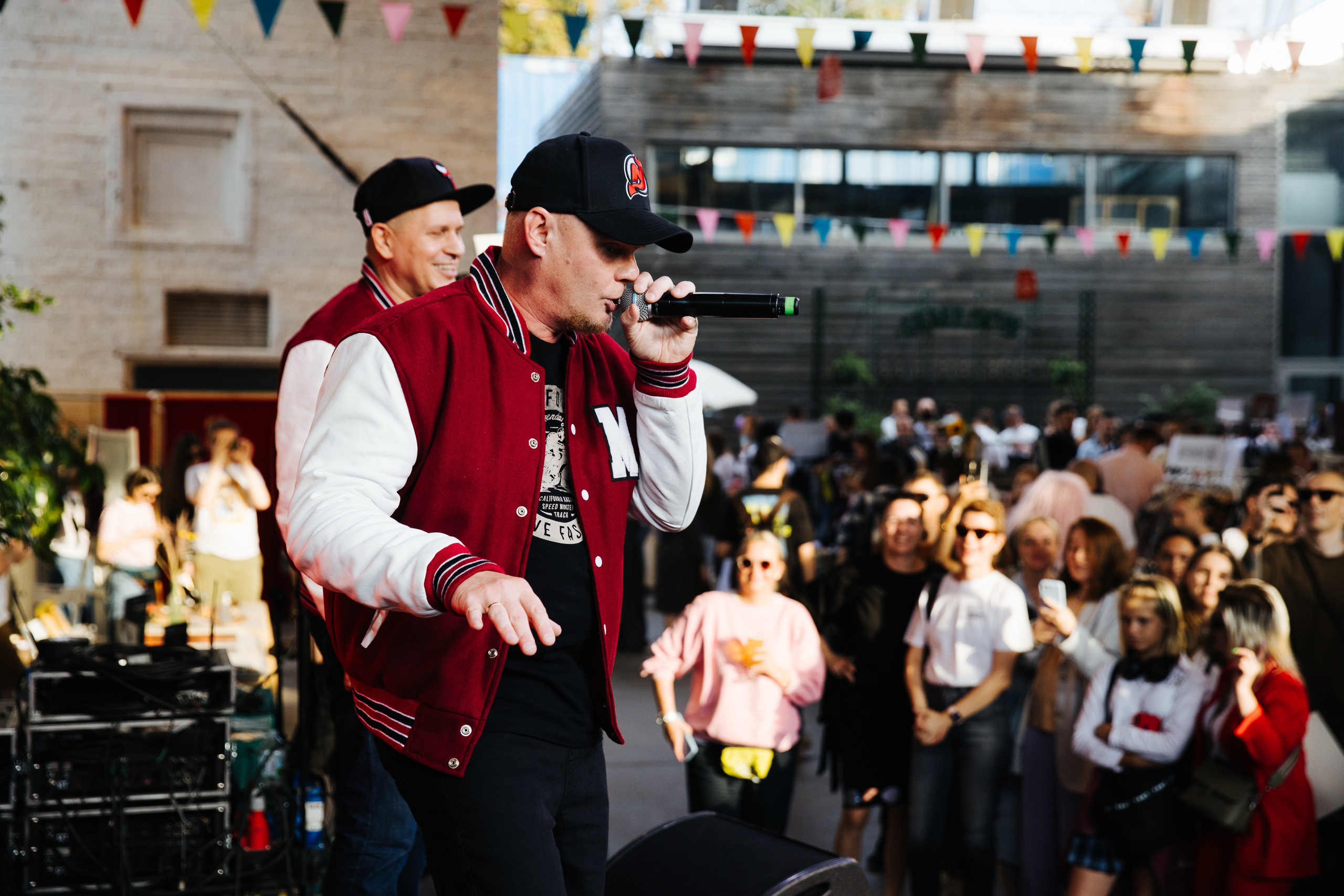 14–15 августа 2021 в «Стрелке». Фотоотчеты «Ламбада-маркета»