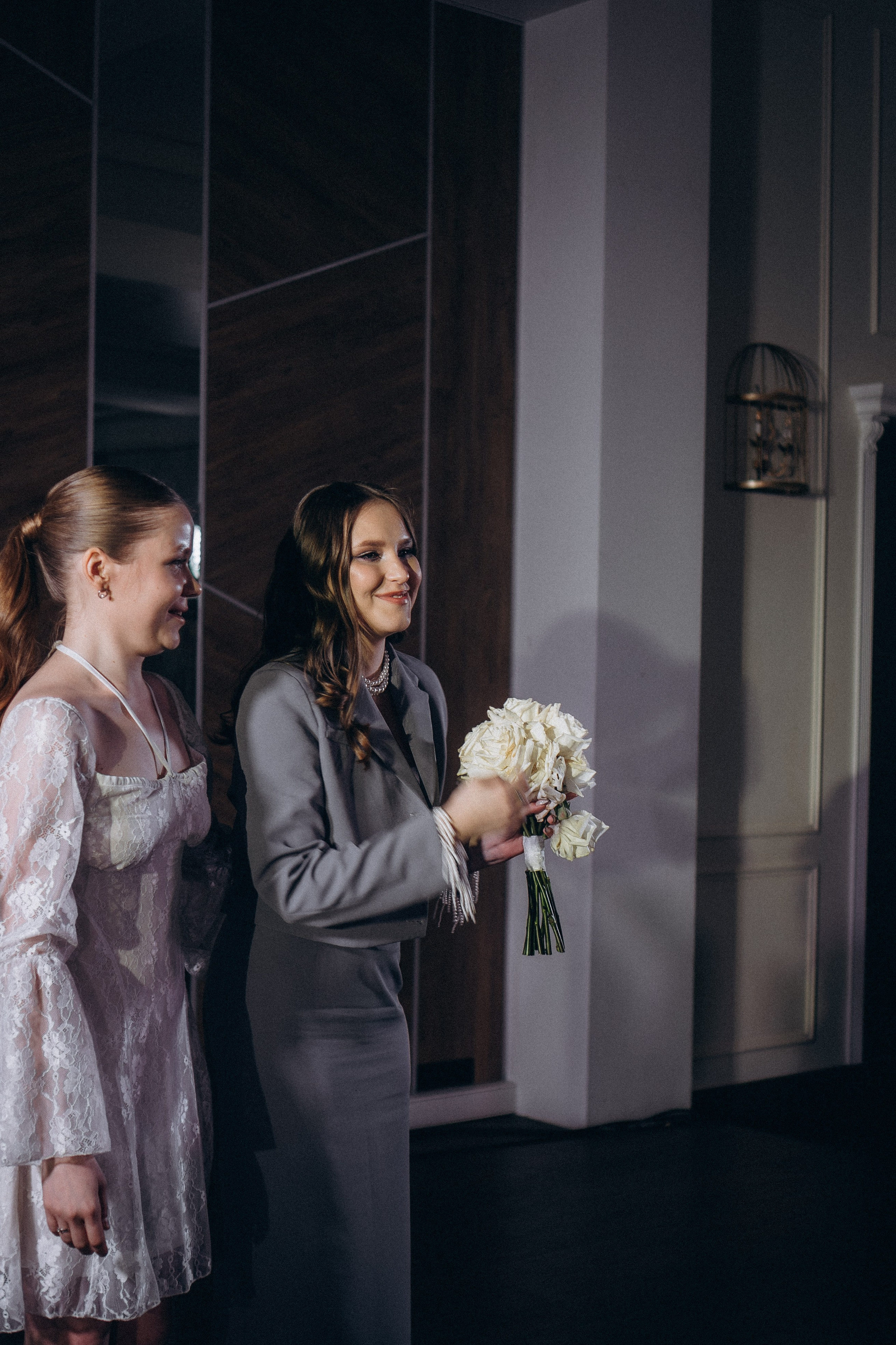 СВАДЕБНАЯ СЬЕМКА СБОРОВ В ОТЕЛЕ И ВЫЕЗД НА ЦЕРЕМОНИЮ (СНЯТО В СИБИРЕ В НИЖНЕВАРТОВСКЕ). Профессиональный фотограф, Санкт-Петербург — Виктория Богомолова