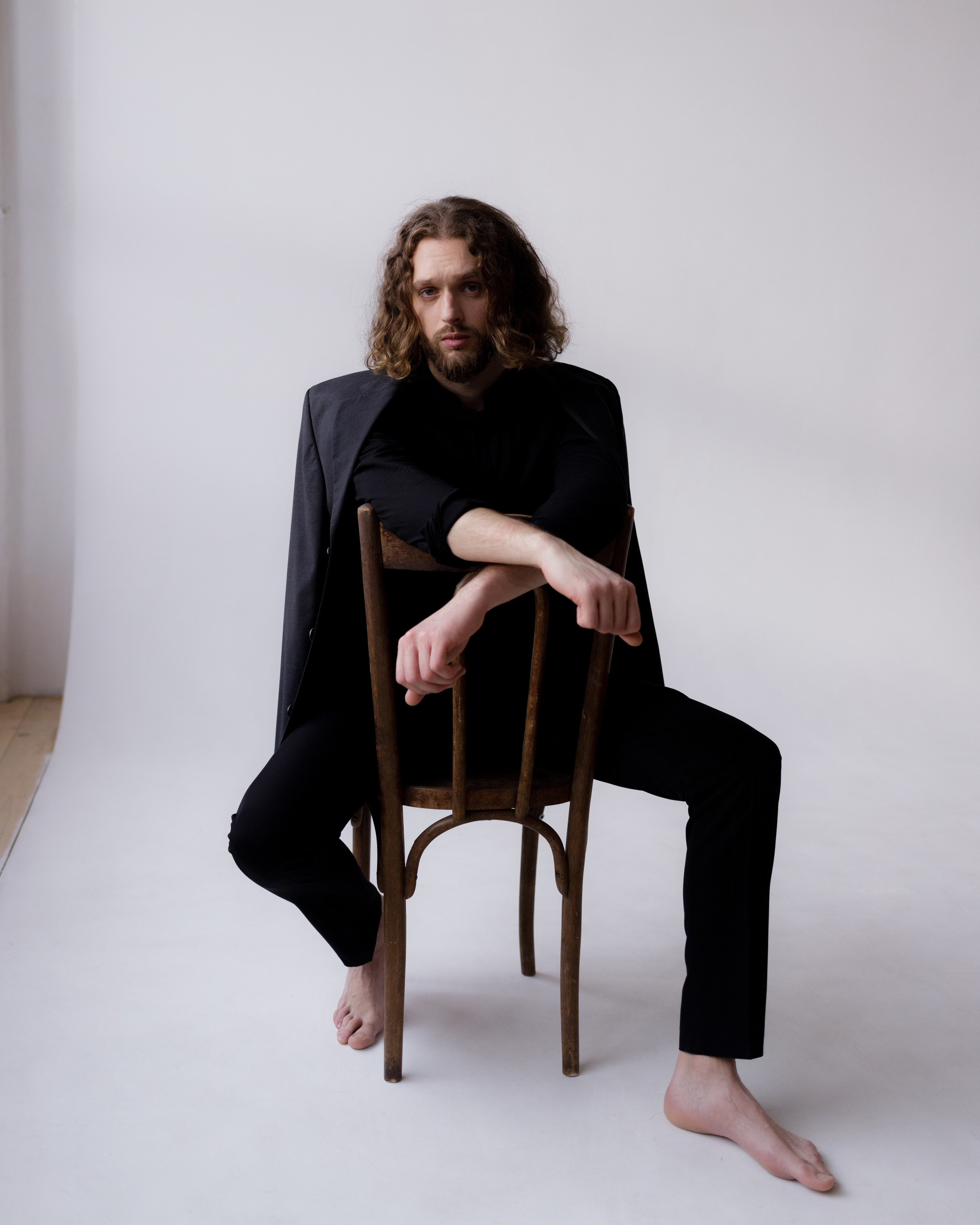 Илья, 187 см, 48-50 р-р. KED Production — продакшн из СПб. Создаём фото, видео и контент, который помогает брендам и селлерам продавать больше