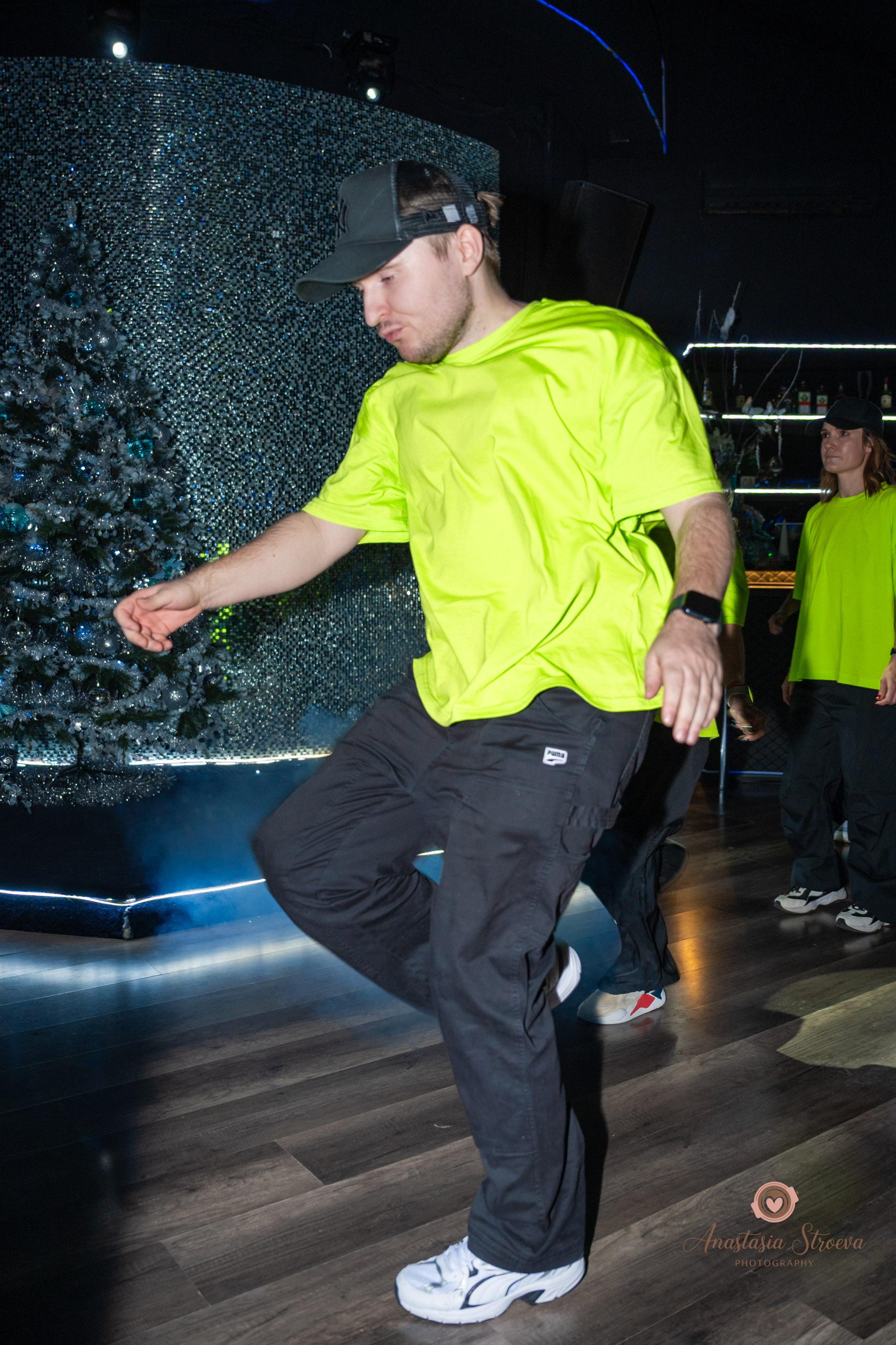 Танцевальное путешествие в 90е. Семейный и детский фотограф в Королеве, Москве и Московской области Строева Анастасия