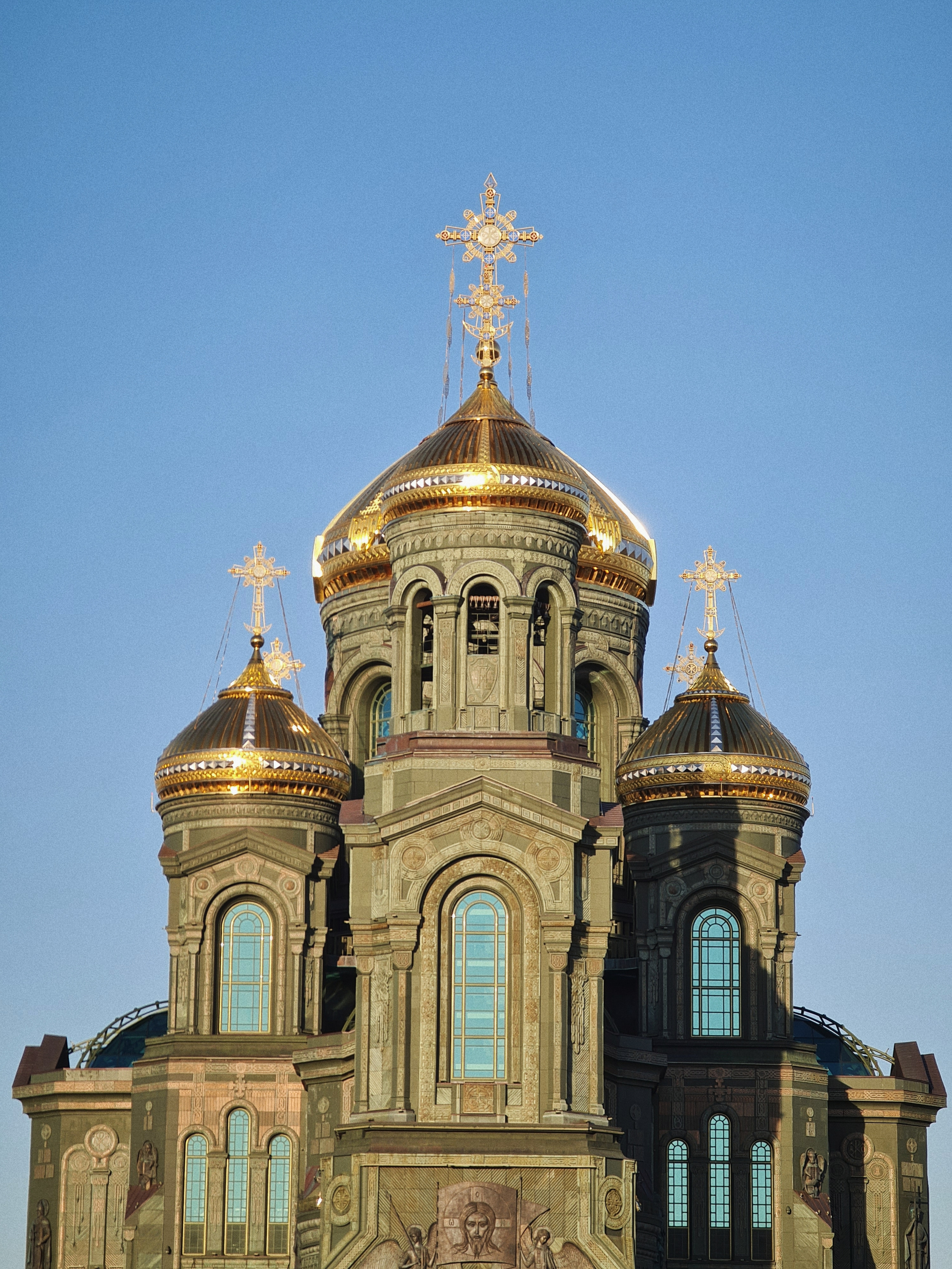 Православный храм в Одинцовском городском округе Московской области, посвящённый 75-летию Победы в Великой Отечественной войне, а также ратным подвигам русского народа во всех войнах. Расположен на территории парка «Патриот». Строился на народные пожертвования и бюджетные средства Москвы и Московской области. Освящение прошло 14 июня 2020 года в рамках празднования 75-летия Победы в Великой Отечественной войне. Строительство завершено 9 мая 2020 года