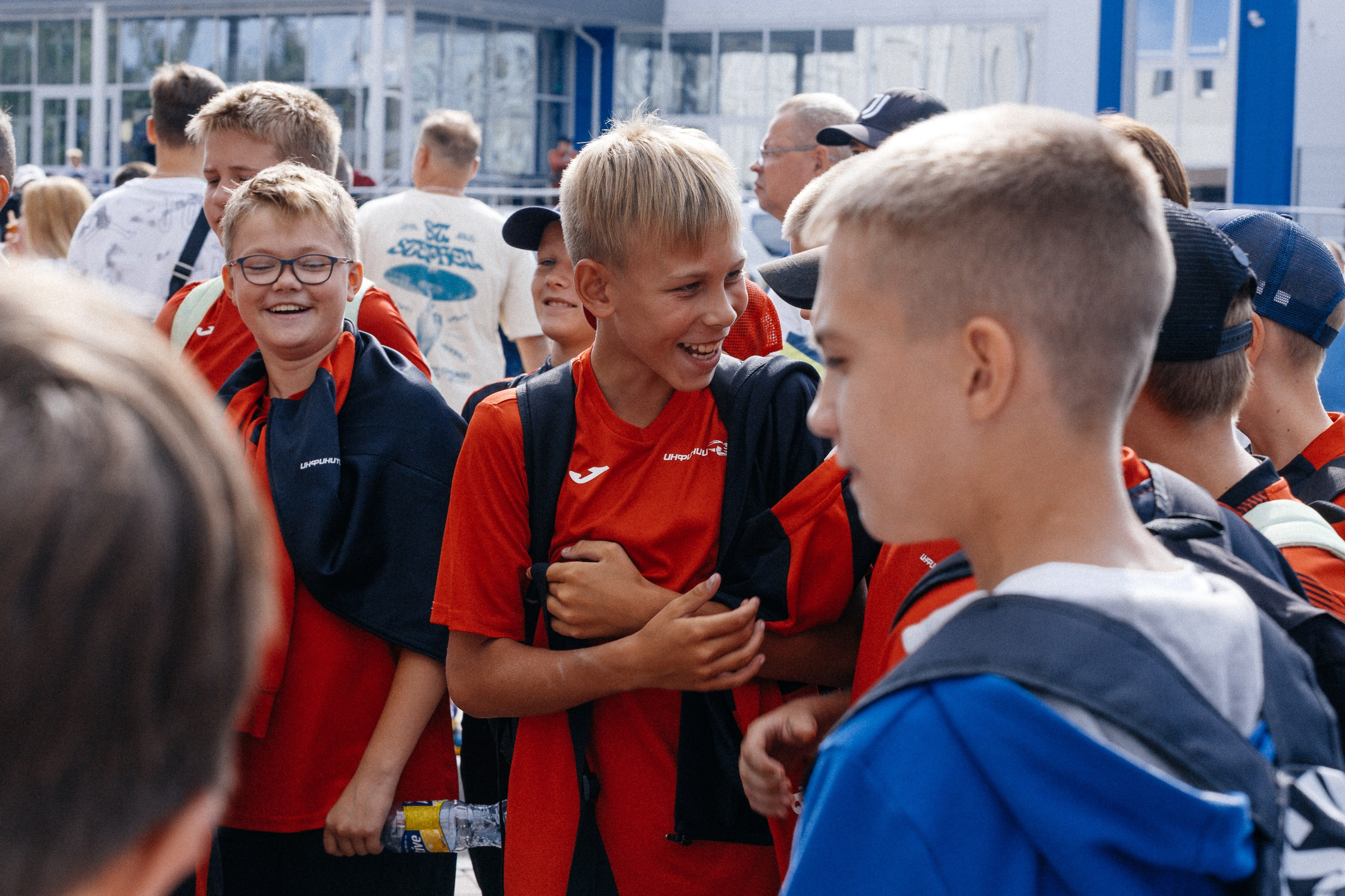 ФК ЧЕЛЯБИНСК Х ФК ВОЛГА. Репортажный фотограф Макс Брагин