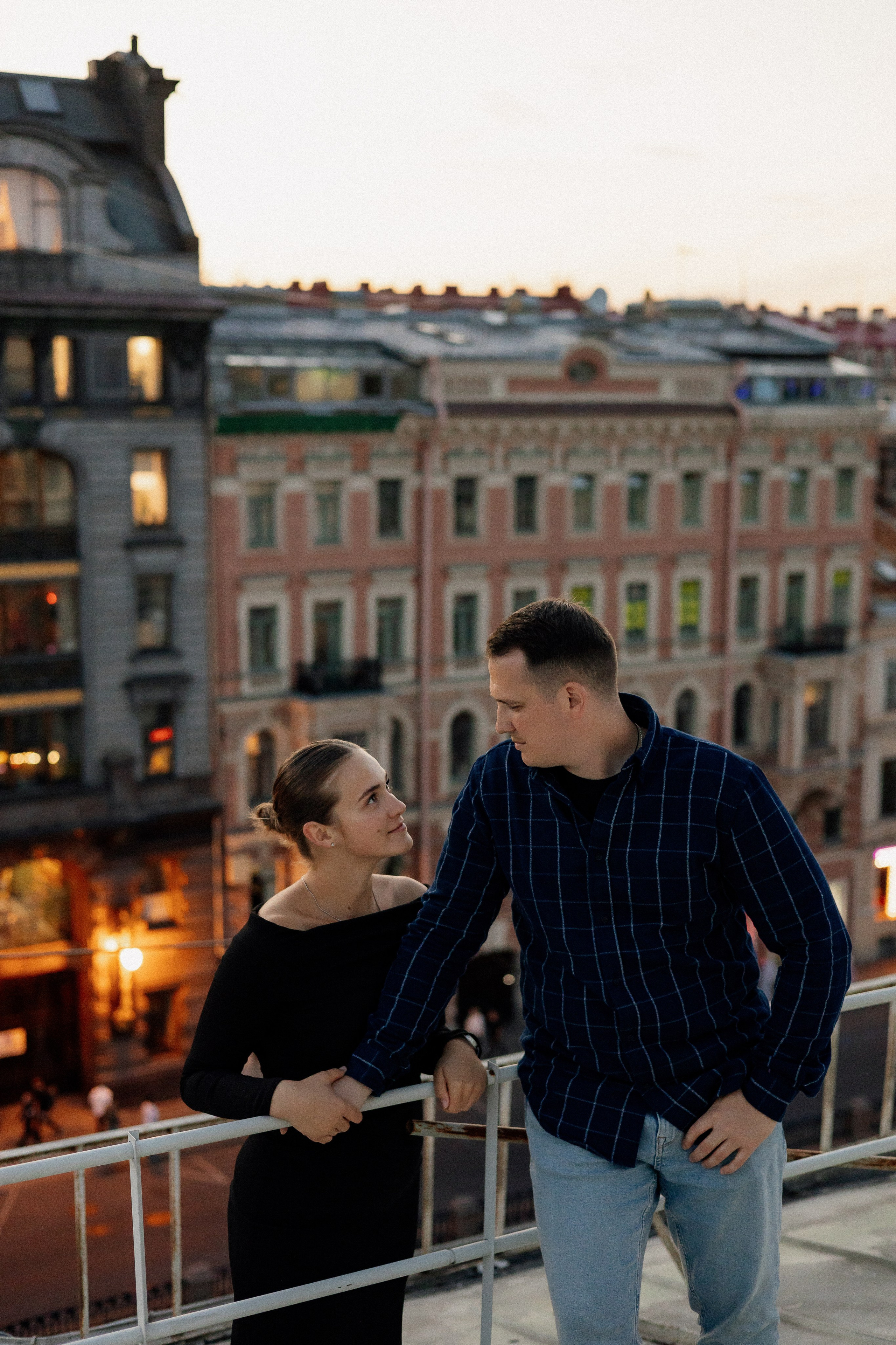 Романтика питерских крыш. Свадебный фотограф в Санкт-Петербурге Ксения Кобышева