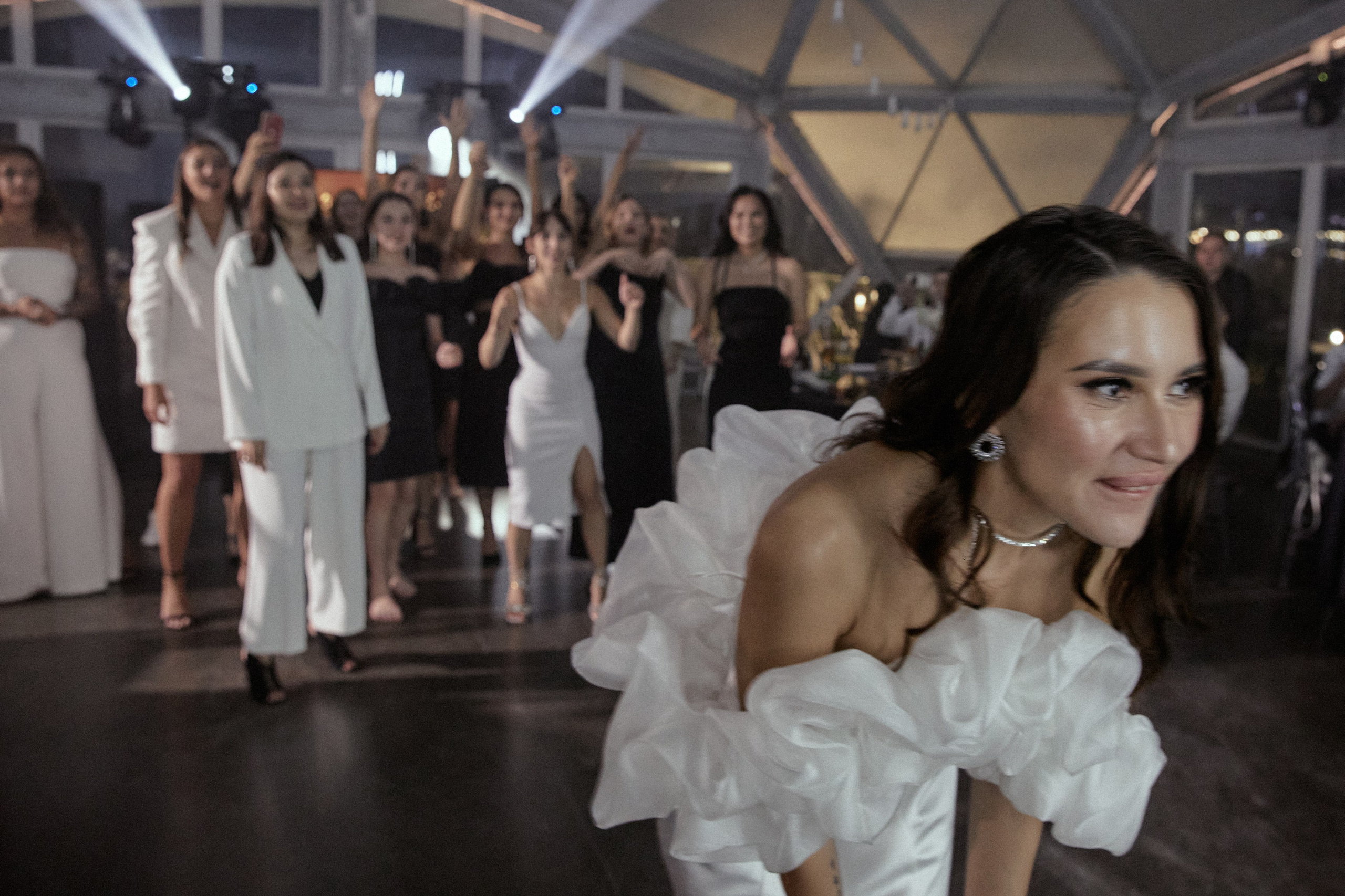 TOTAL BLACK. Дмитрий Мазуркевич: Профессиональный Репортажный Фотограф