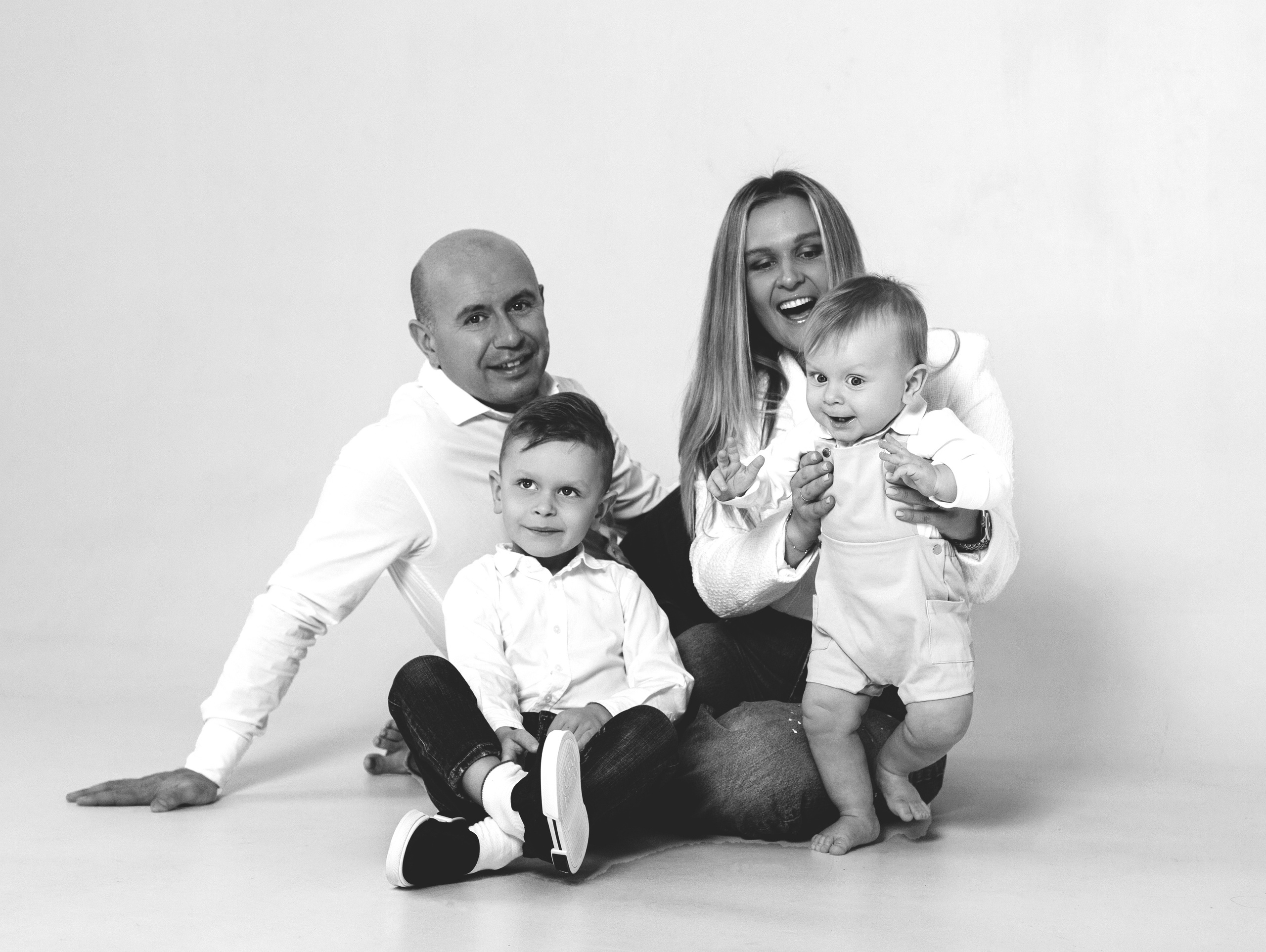 Семья студия. Семейный фотограф в Санкт-Петербурге Ирина Иванова