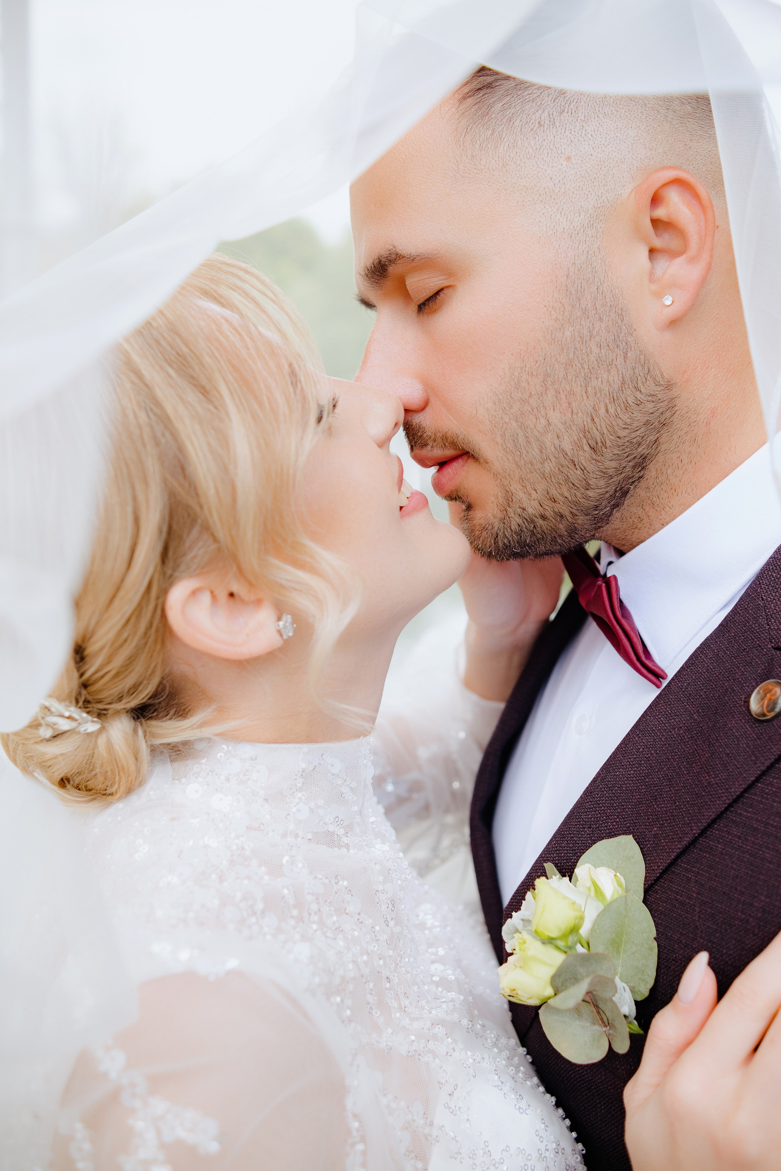 Свадебный фотограф в Балаково — Андрей Яхнин: стильные и эмоциональные фотосессии