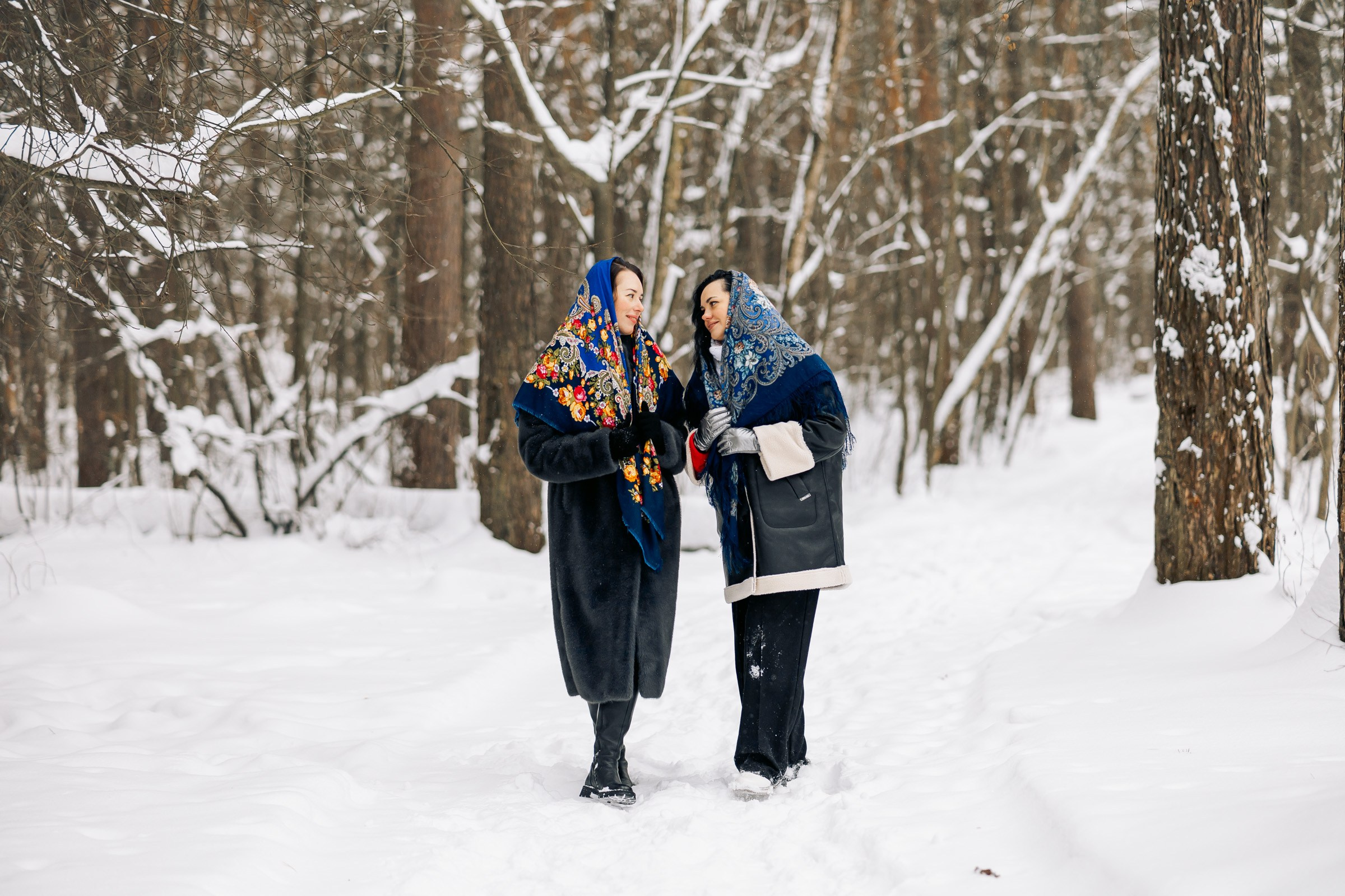 В зимнем лесу. Семейный Фотограф в Москве Евгения Симоненко