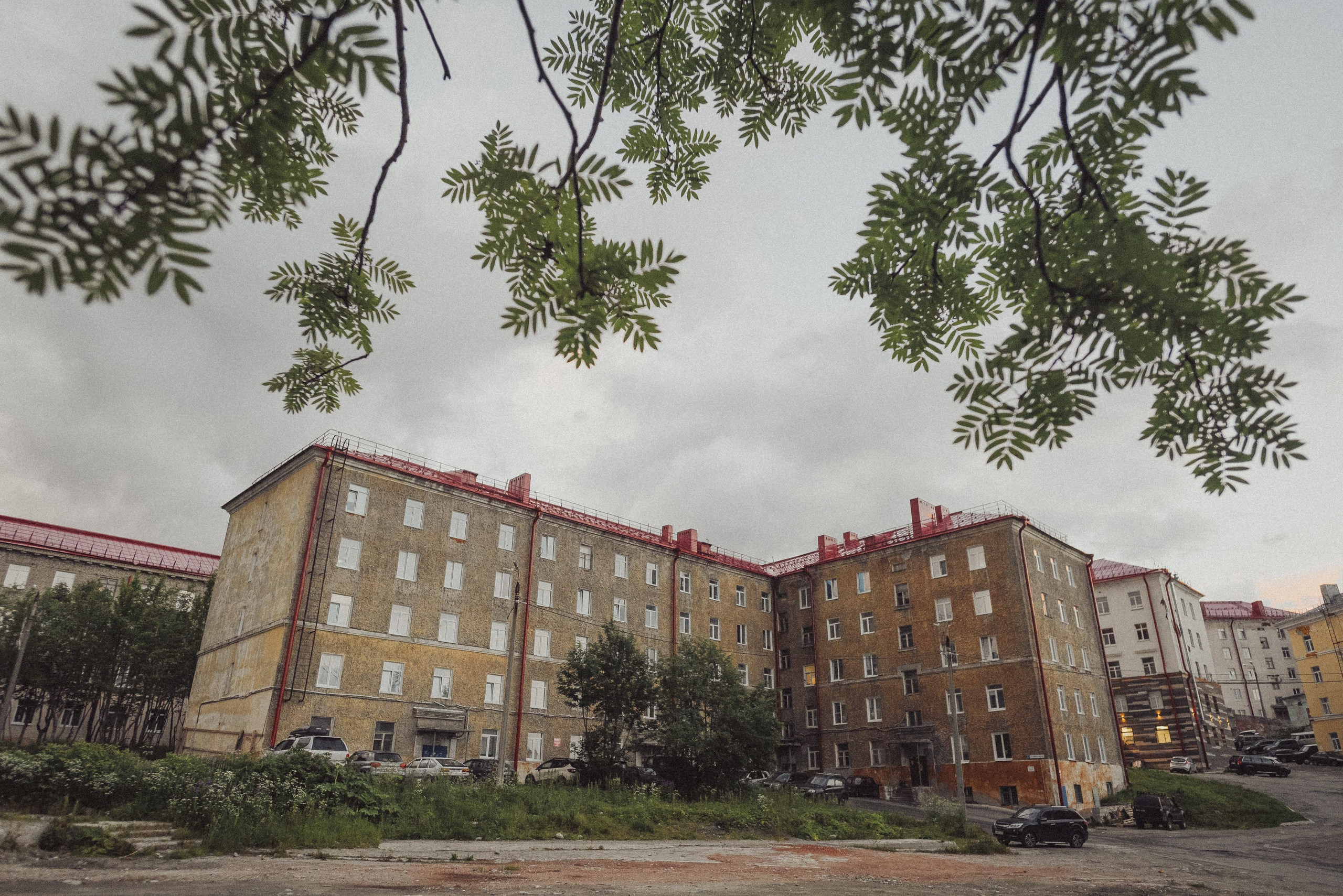 Проект «На улице Ленина». Кировск, пр. Ленина. Документальный фотограф Илья Тихановский