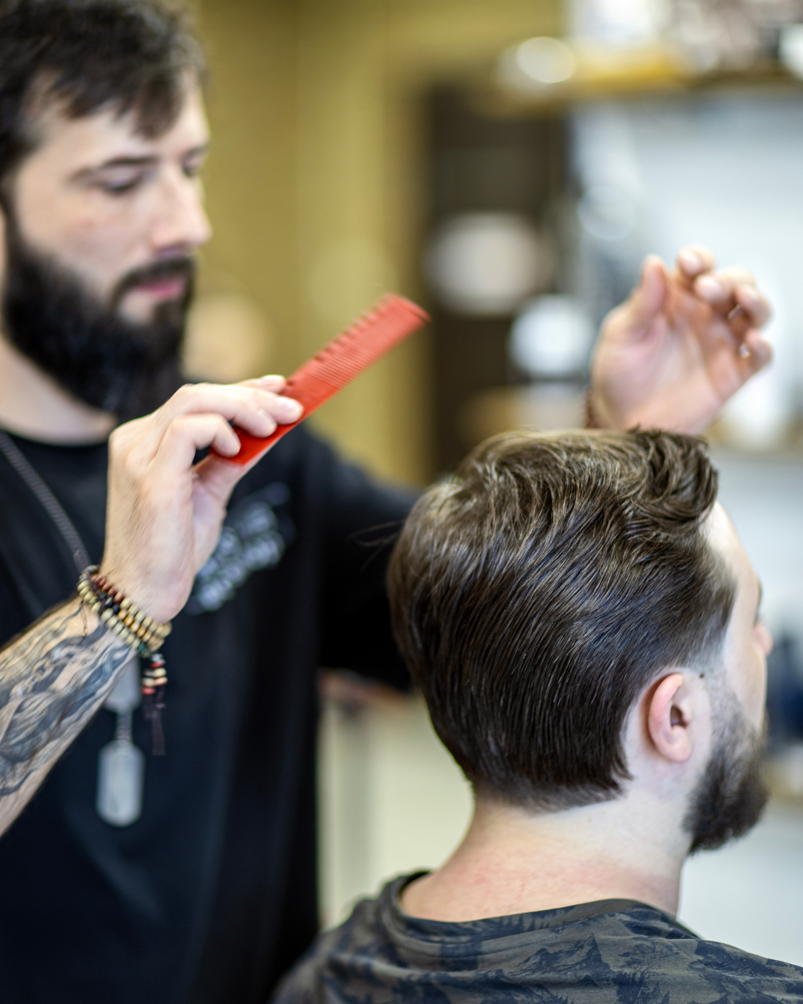 Барбершоп"Mens HUB». Медиапродюсер, фотограф в Минеральных Водах —Виктор Холодов