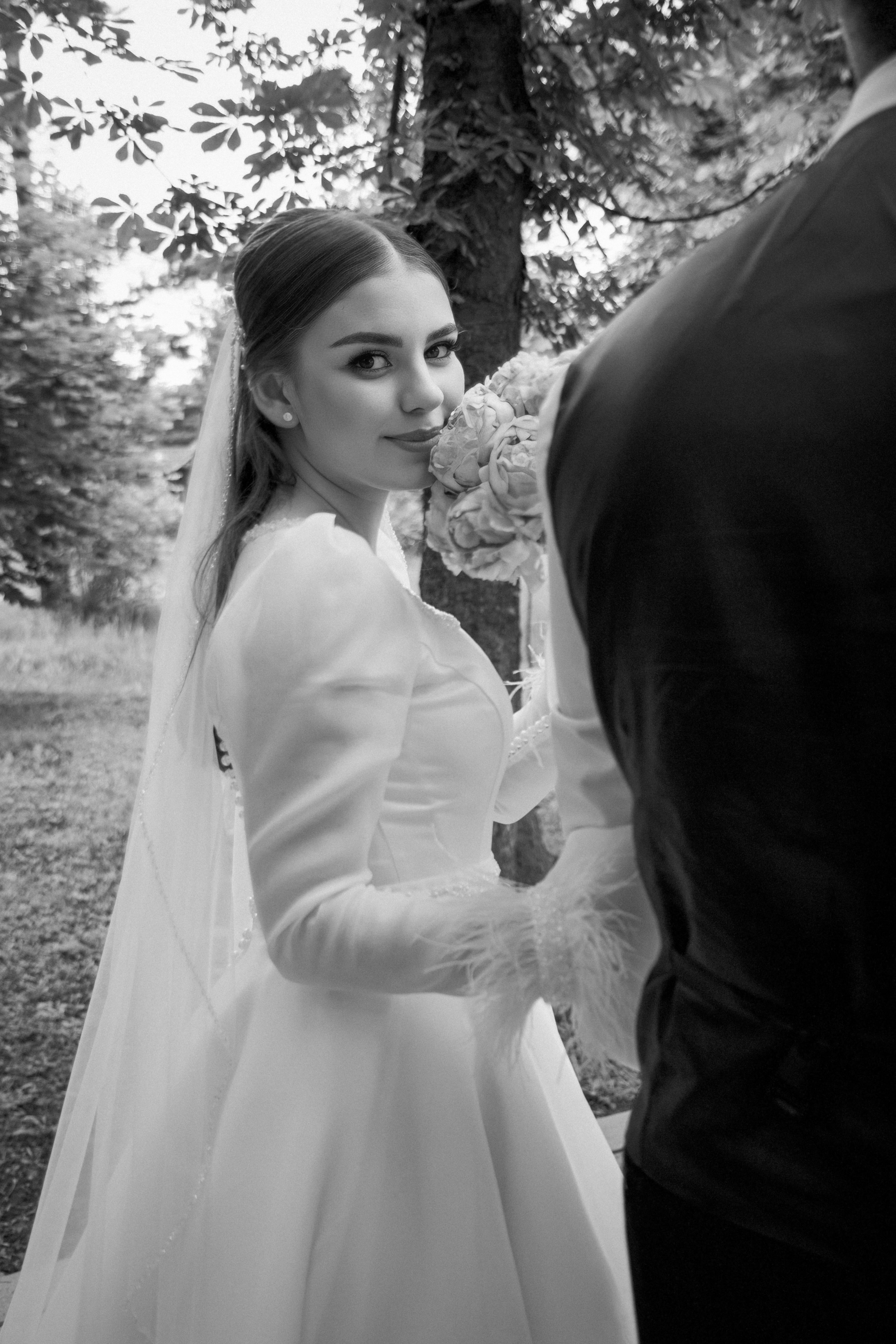 Руслан и Динара. Zuleta.Go