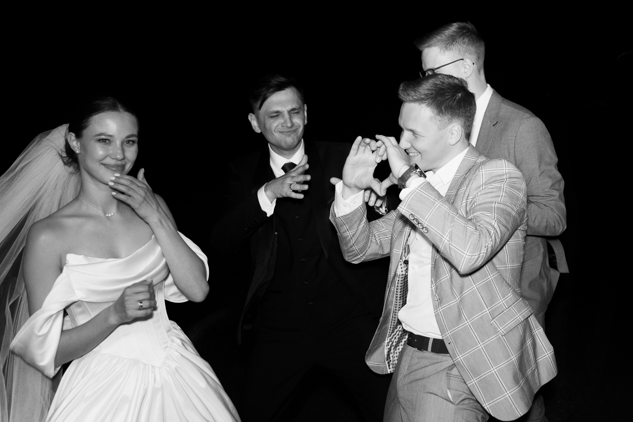 Свадебный вестник. Свадебный фотограф в Ростовe-на-Дону Анастасия Прутова