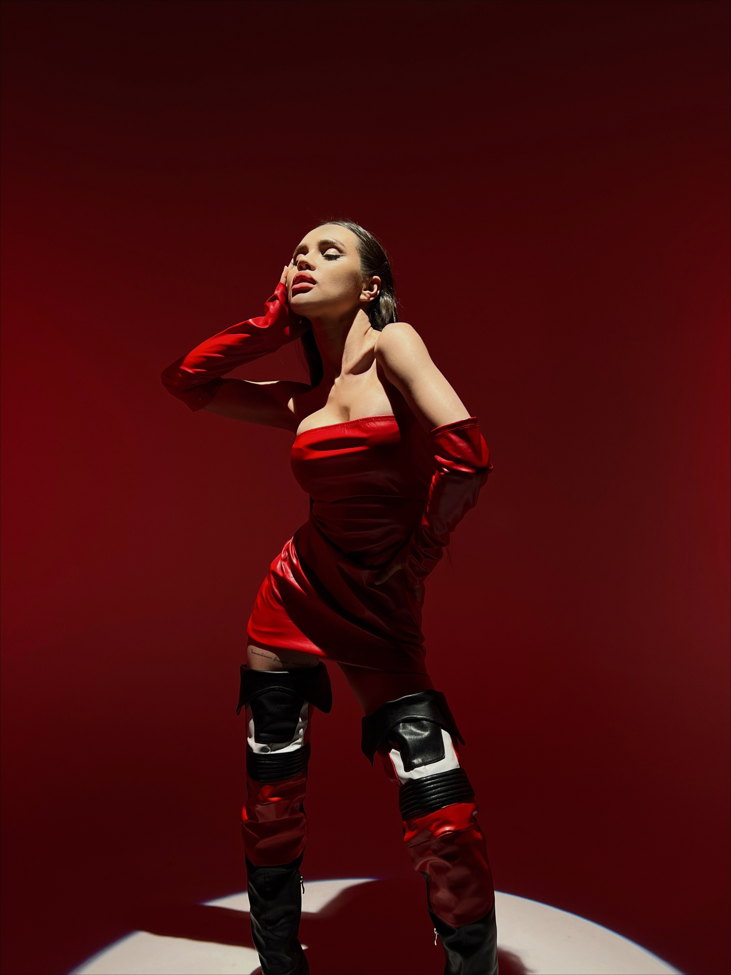 Даша — студийная съемка. Мобильный фотограф и видеограф — Алина