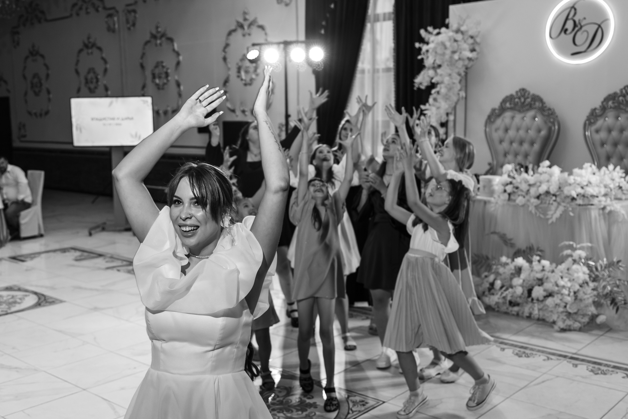 Vladislav & Daria. Фотограф свадебный, репортажный, индивидуальный, фото для маркетплейсов, брендов, автосалонов