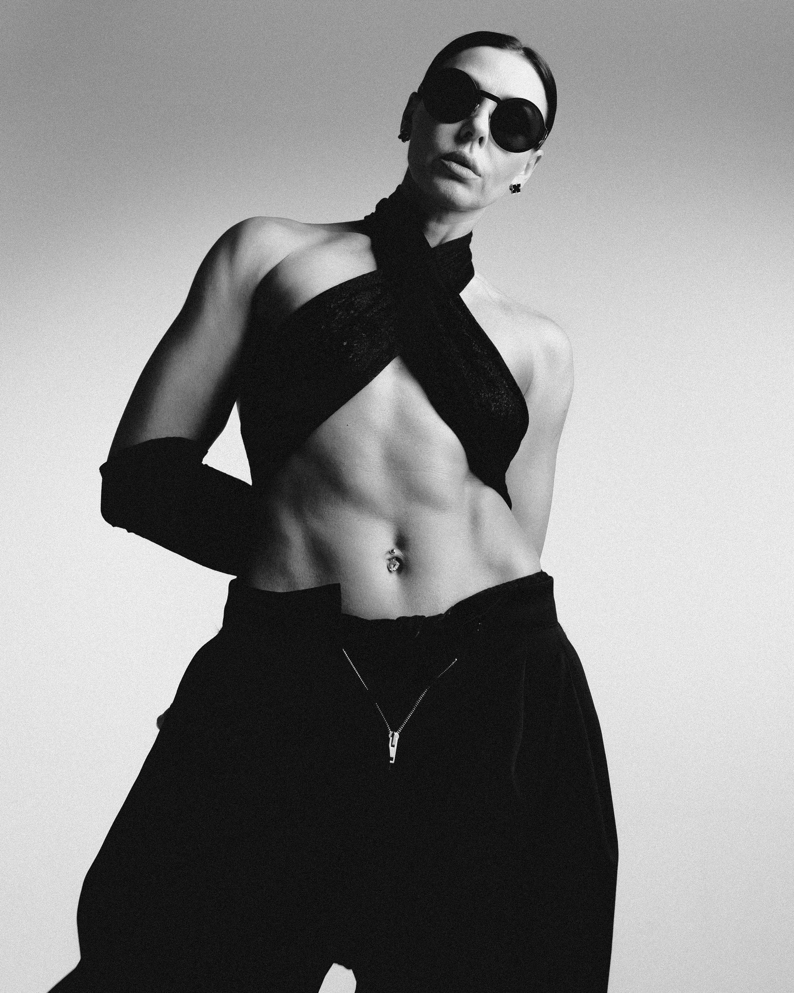 Иева. Спасибо за проявленный интерес к моему творчеству! Меня зовут Россохат