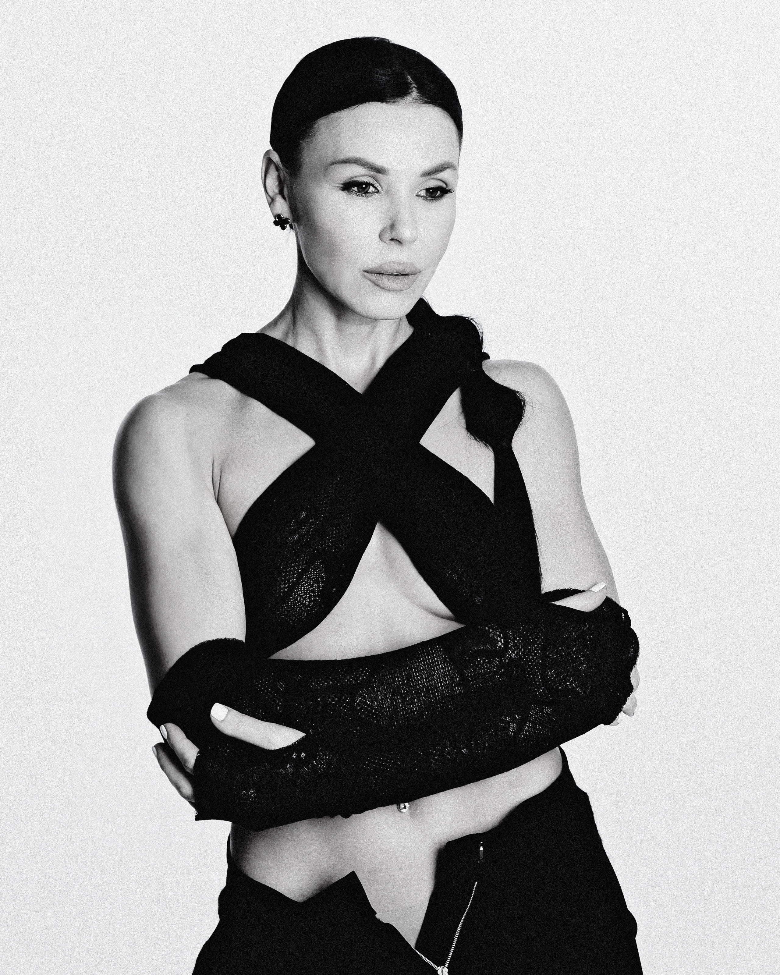 Иева. Спасибо за проявленный интерес к моему творчеству! Меня зовут Россохат