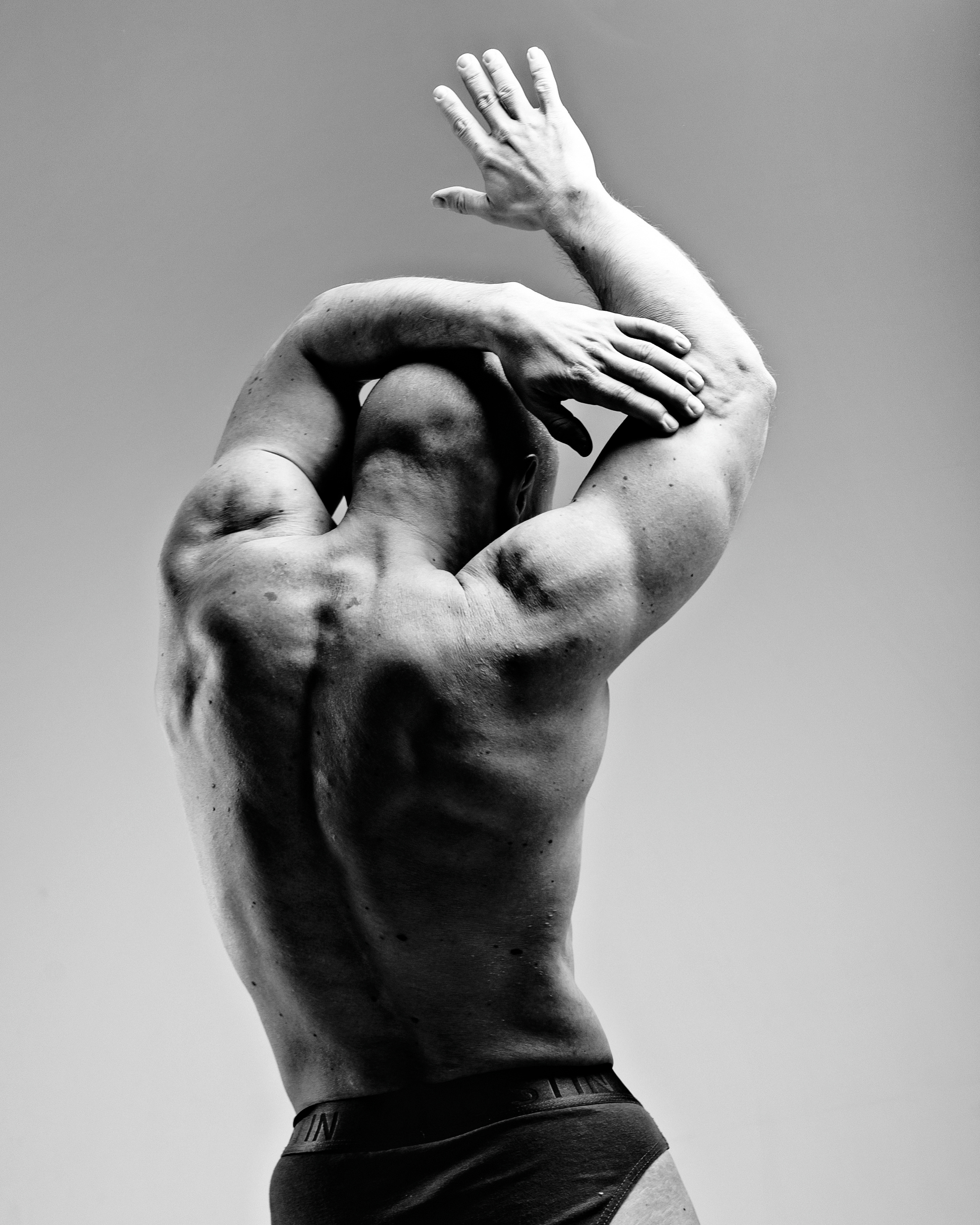 Роман. Спасибо за проявленный интерес к моему творчеству! Меня зовут Россохат