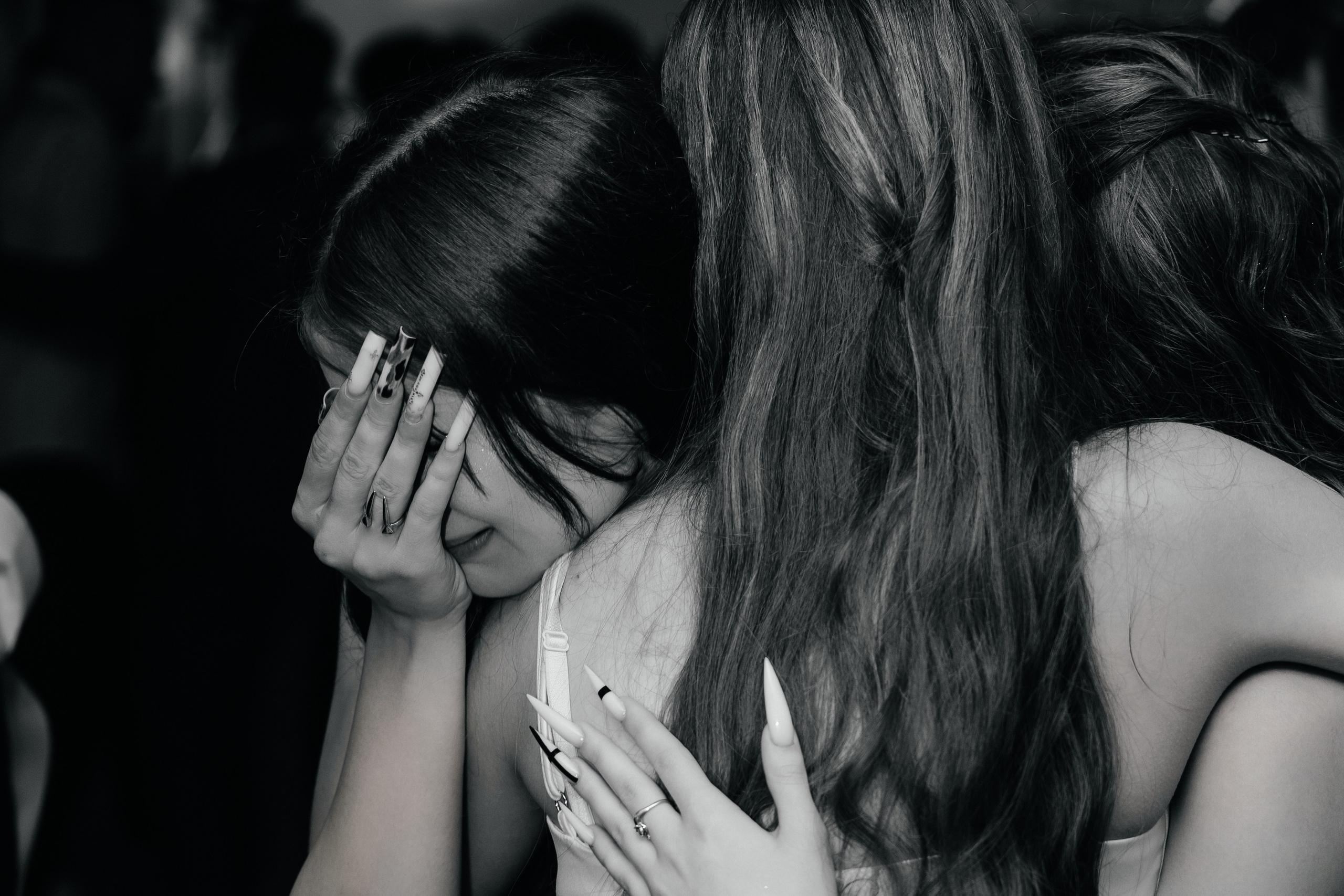 Школьный выпускной 2025 год в Минске, Беларуси. Свадебный фотограф в Минске/Беларуси Сергей Спиридонов