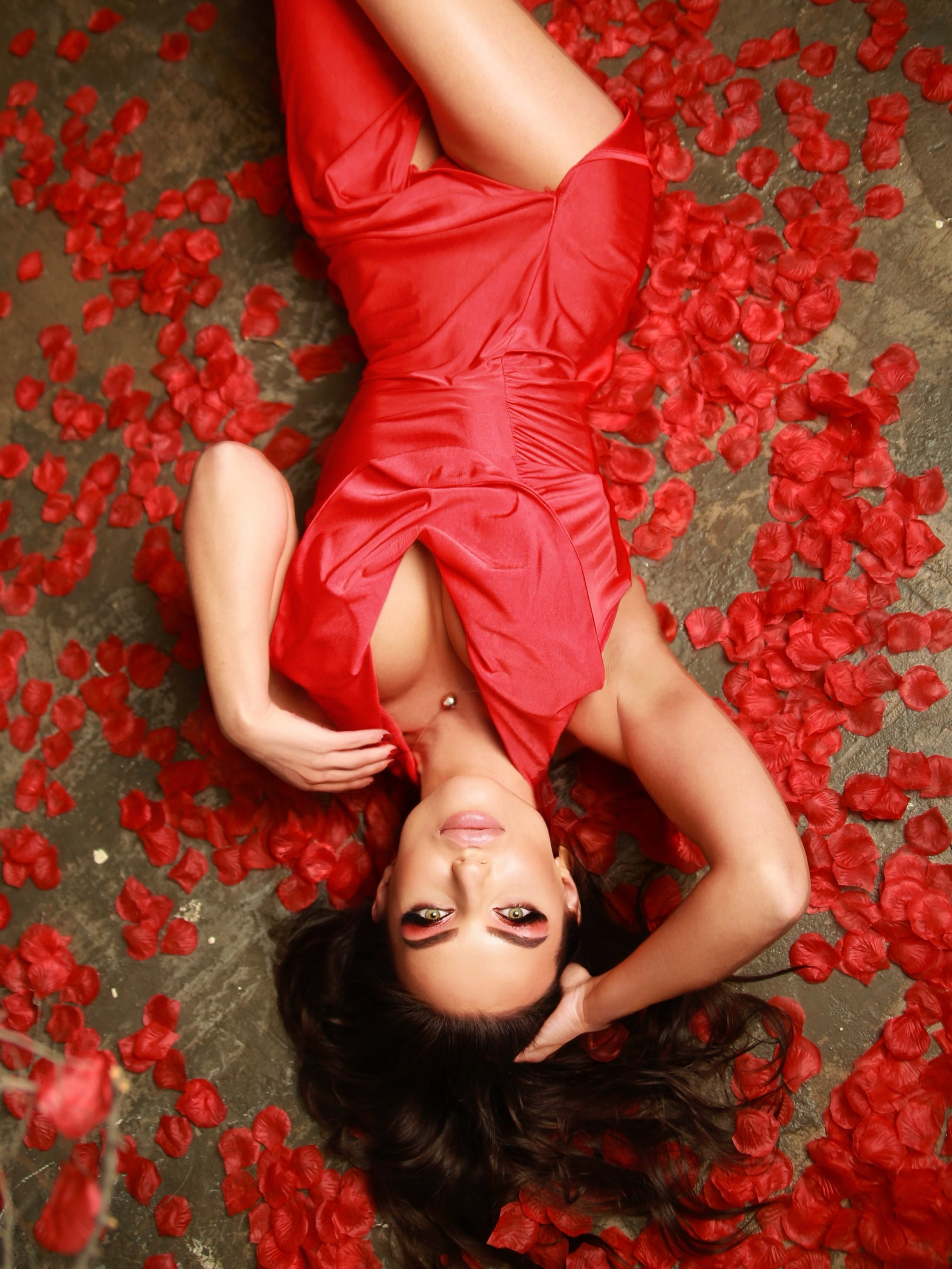 СТУДИЙНЫЕ СЪЕМКИ. Фотограф в Хабаровске готовые фото в течение 24 ч