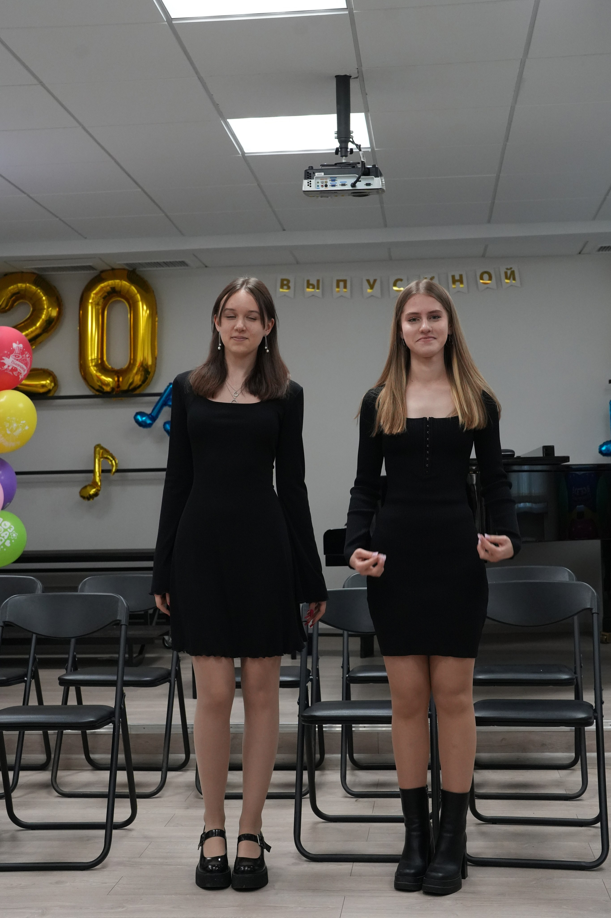 Выпускной в музыкально-хоровой школе г. Москвы № 106. Семейный и детский фотограф в Москве Оксана Чибизова