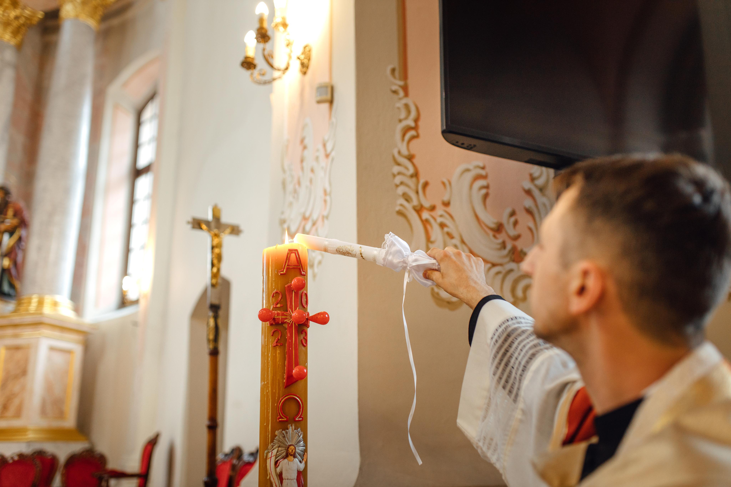 Святы Хрост Сафii, Архікафедральны касцёл Панны Марыі, лiпень 23