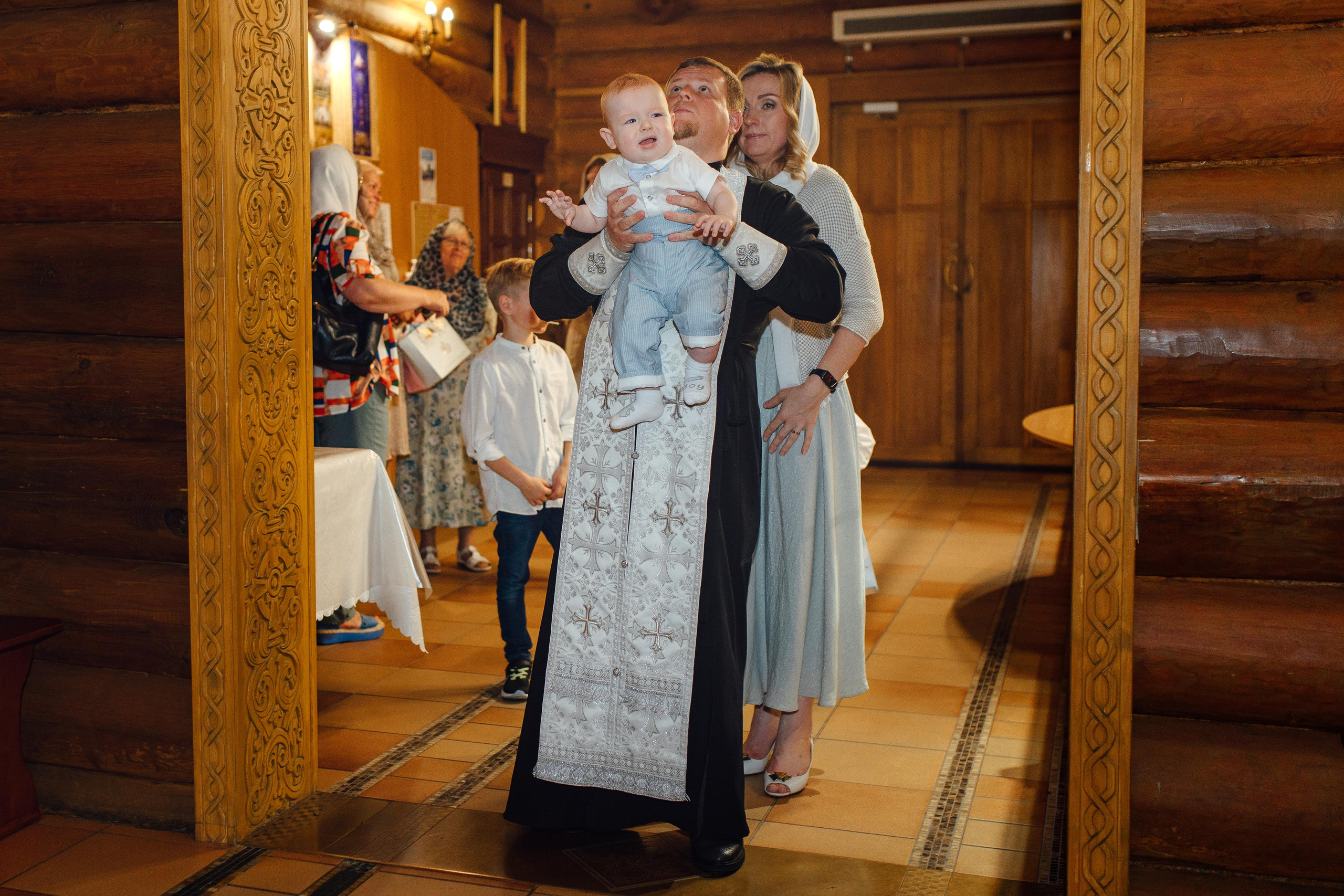 Таинство крещения Клима, храм Святой Троицы, август 2023