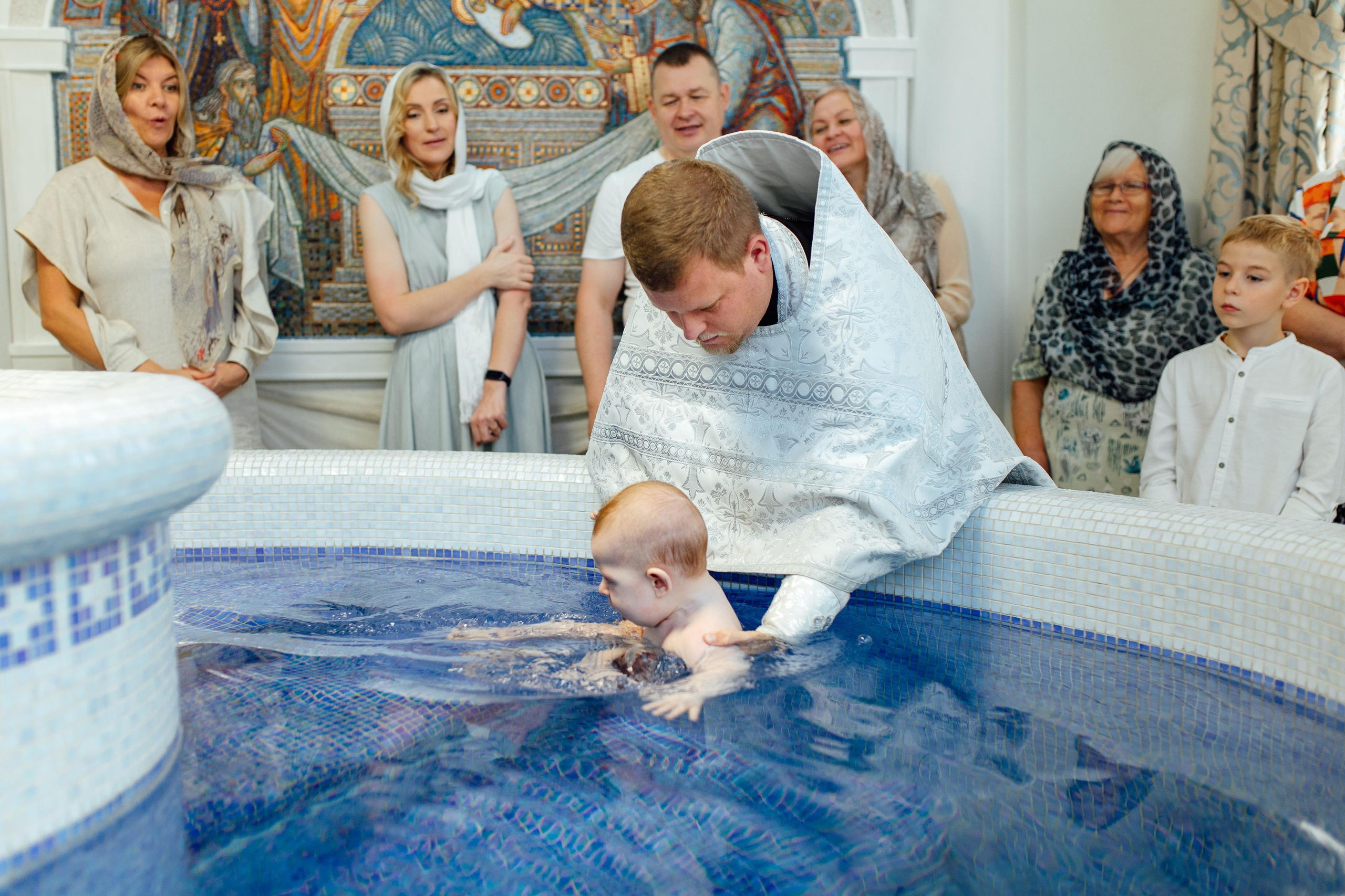 Таинство крещения Клима, храм Святой Троицы, август 2023