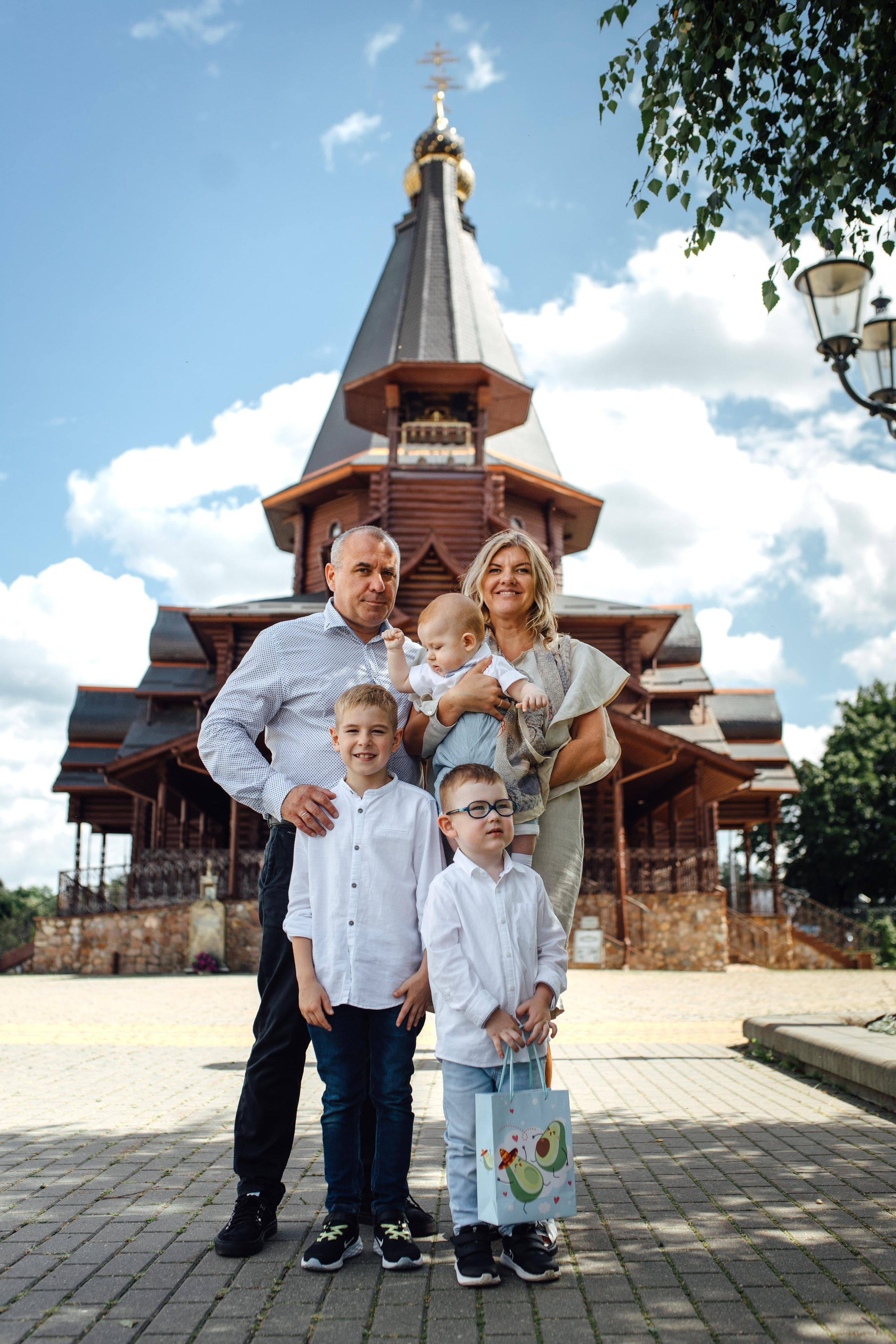 Таинство крещения Клима, храм Святой Троицы, август 2023