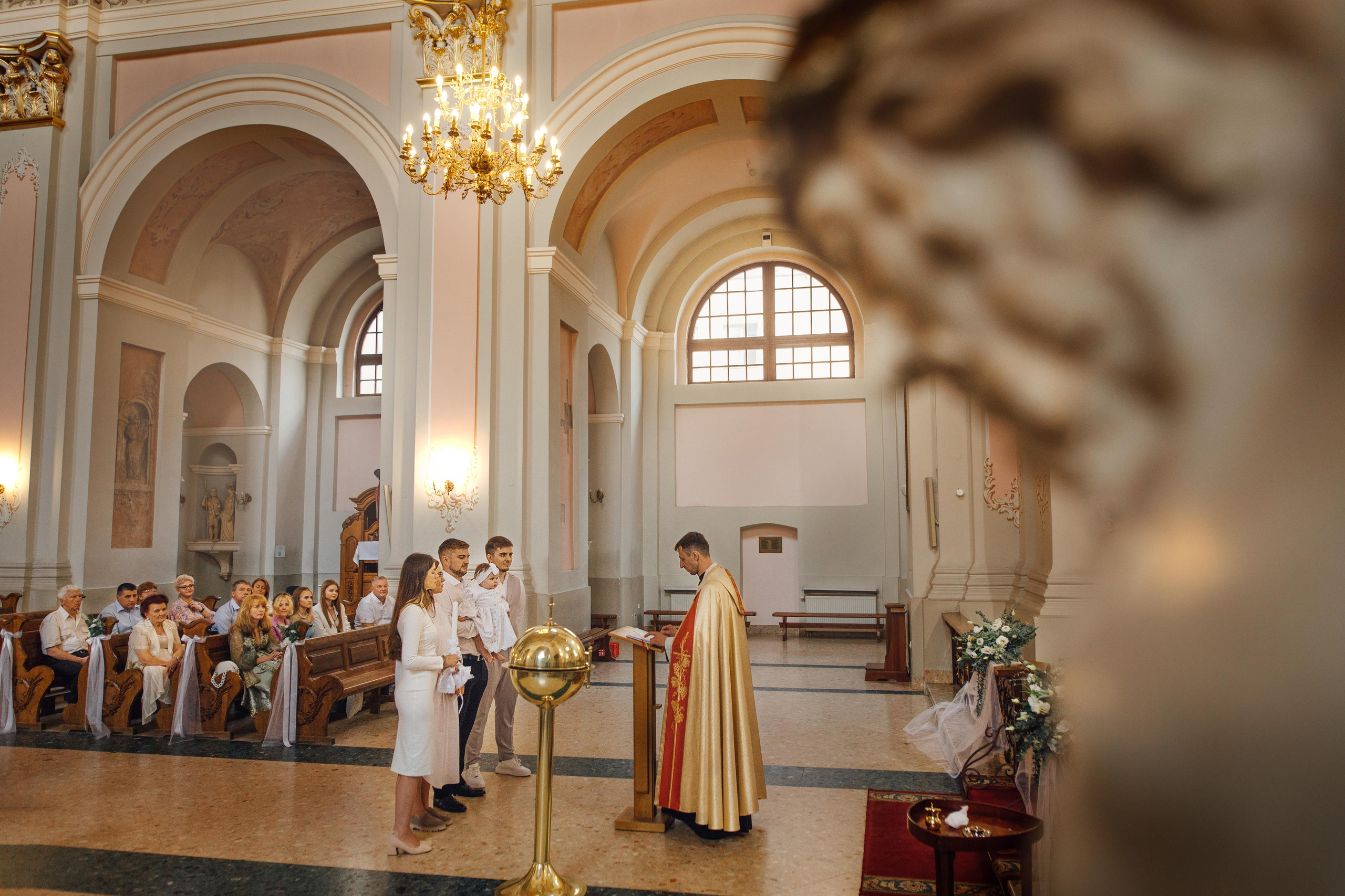 Святы Хрост Сафii, Архікафедральны касцёл Панны Марыі, лiпень 23