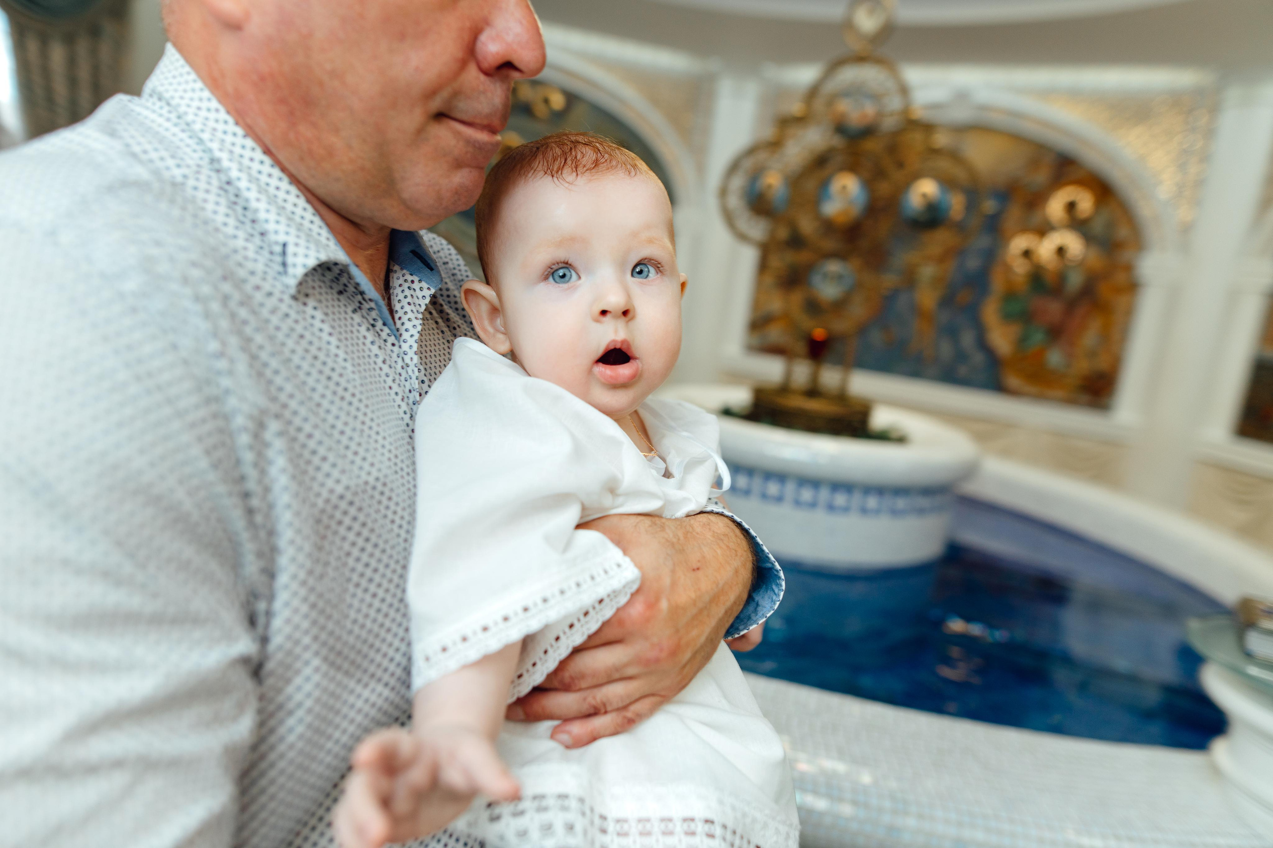 Таинство крещения Клима, храм Святой Троицы, август 2023