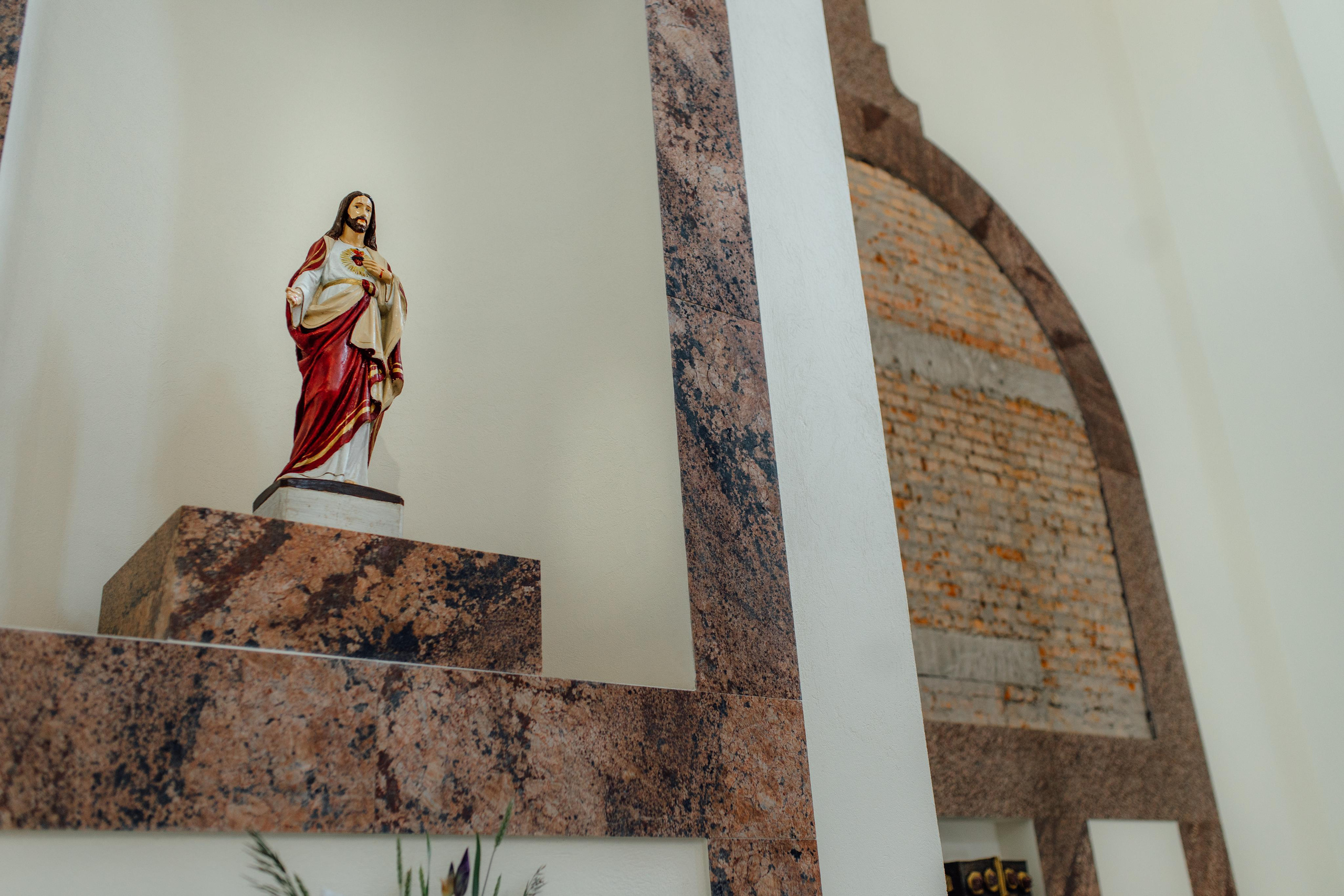 Святы Хрост Эмы, Касцёл Святога Францыска Асізскага, чэрвень 23