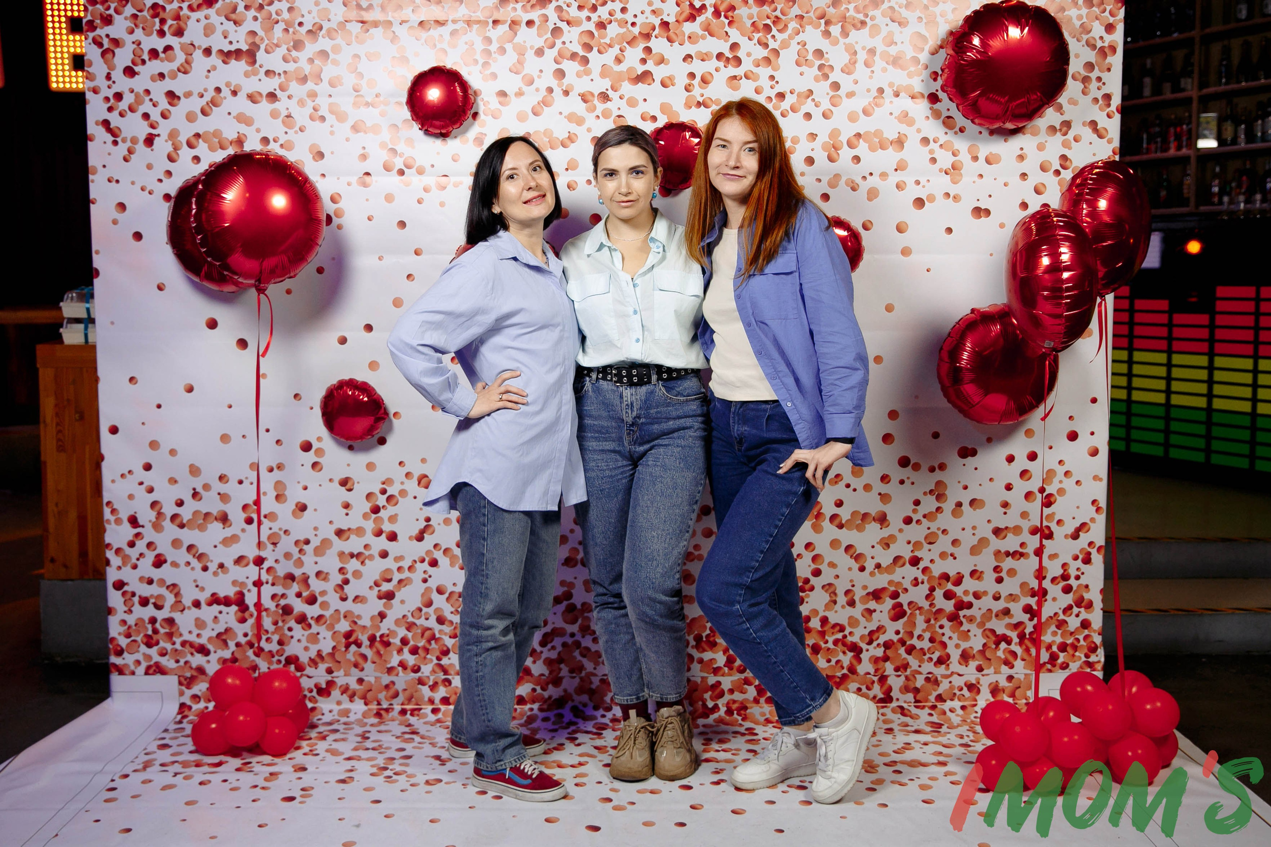 Квиз «Аймомс». Ваш репортажный фотограф Артемий Антонов