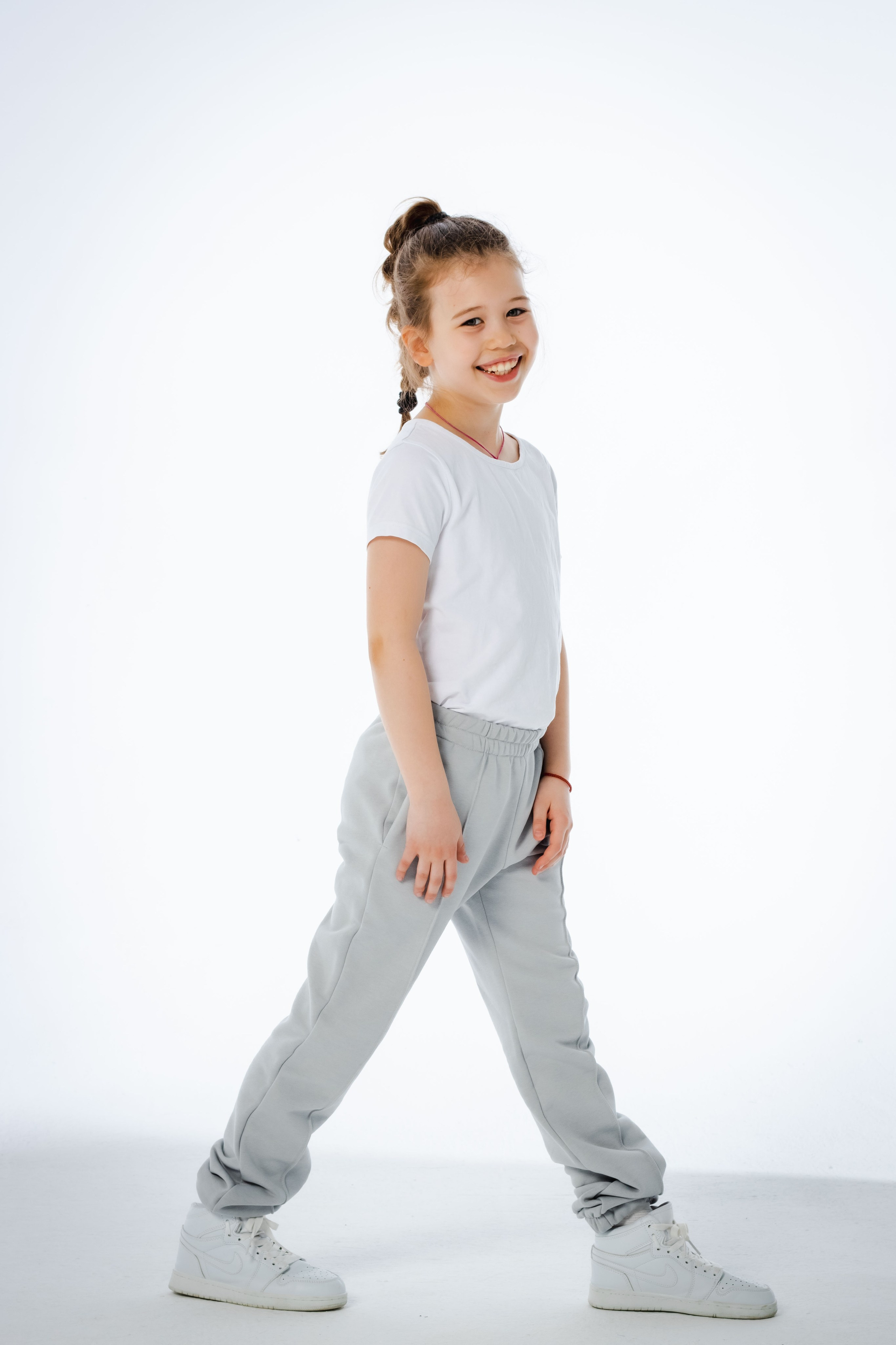 Бренд MNS. Репортажный фотограф в Москве Катя Луговая, портретный фотограф и «street» фотограф, фотосессии «под ключ»