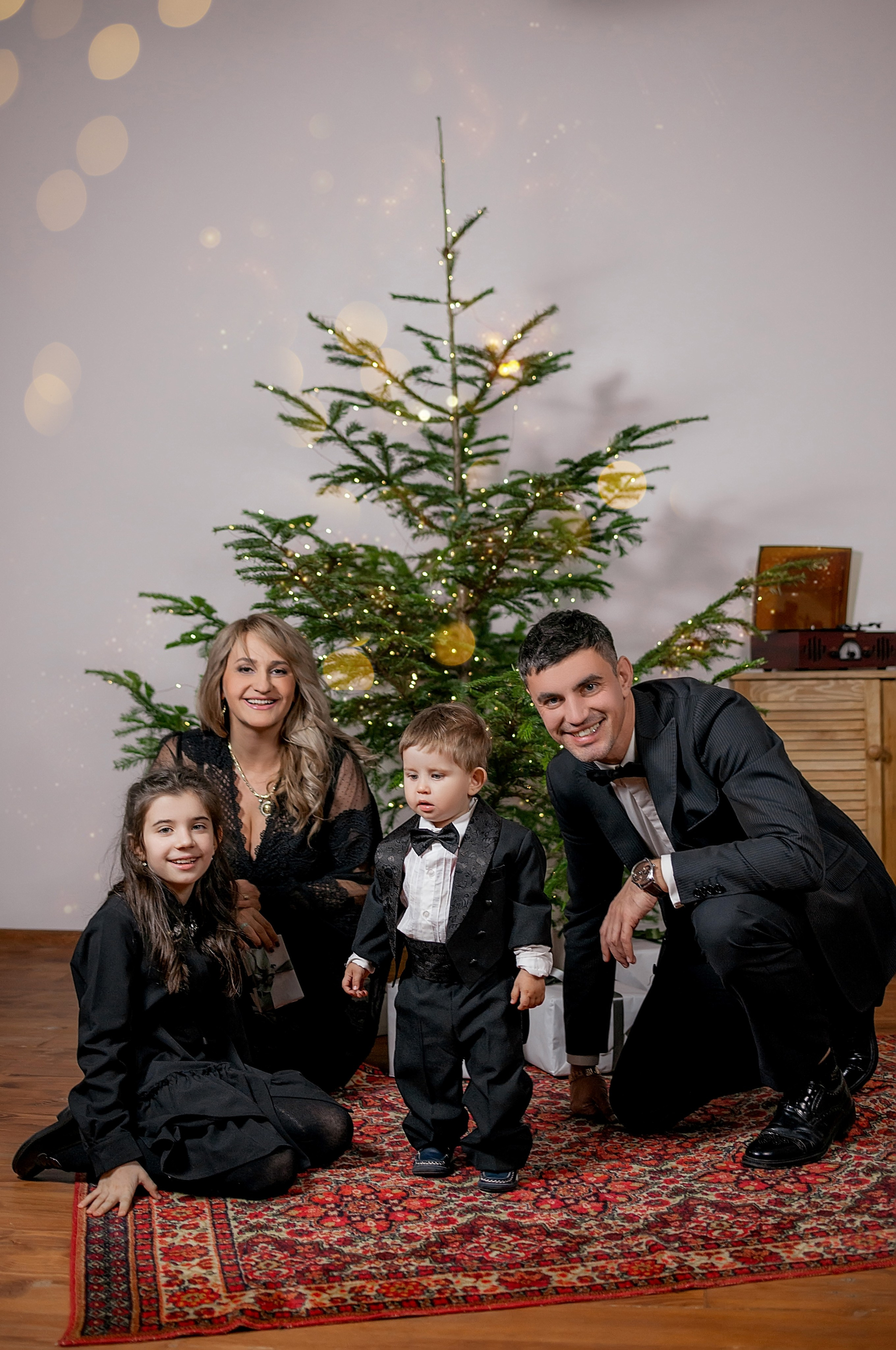 Новогодняя семейная фотосессия в Краснодаре 2023-2024. Фотограф новорожденных Краснодар Малышенко Надежда