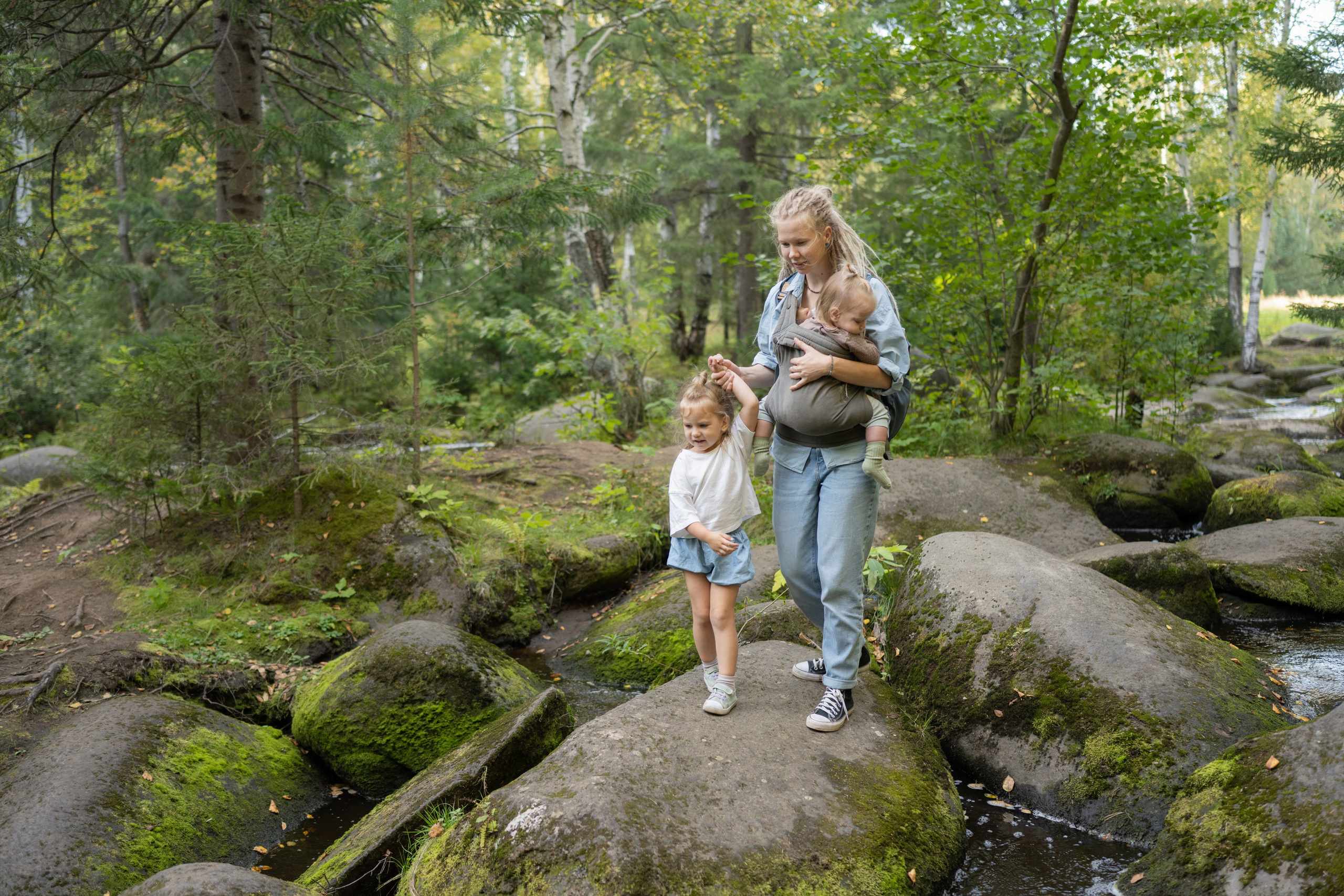 Лесная фотопрогулка с семьей в Екатеринбурге. Фотограф в Екатеринбурге | Портреты, семейные съемки, лайфстайл