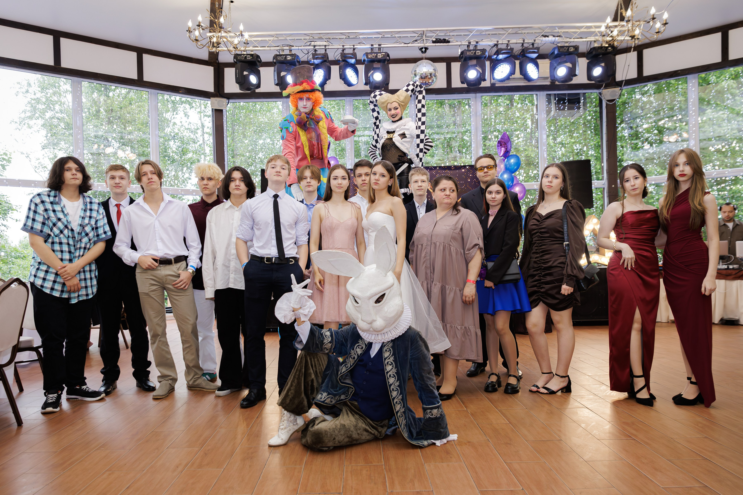 Драгунский выпускной. Маша Гонтарь Семейный домашний репортажный фотограф в Санкт-Петербурге