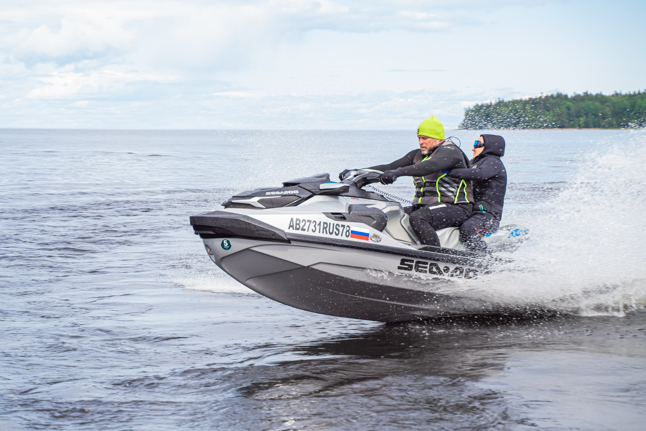 Гидровыезд в Коневский мужской монастырь. Свадебный, семейный, портретный, репортажный фотограф в Санкт-Петербурге