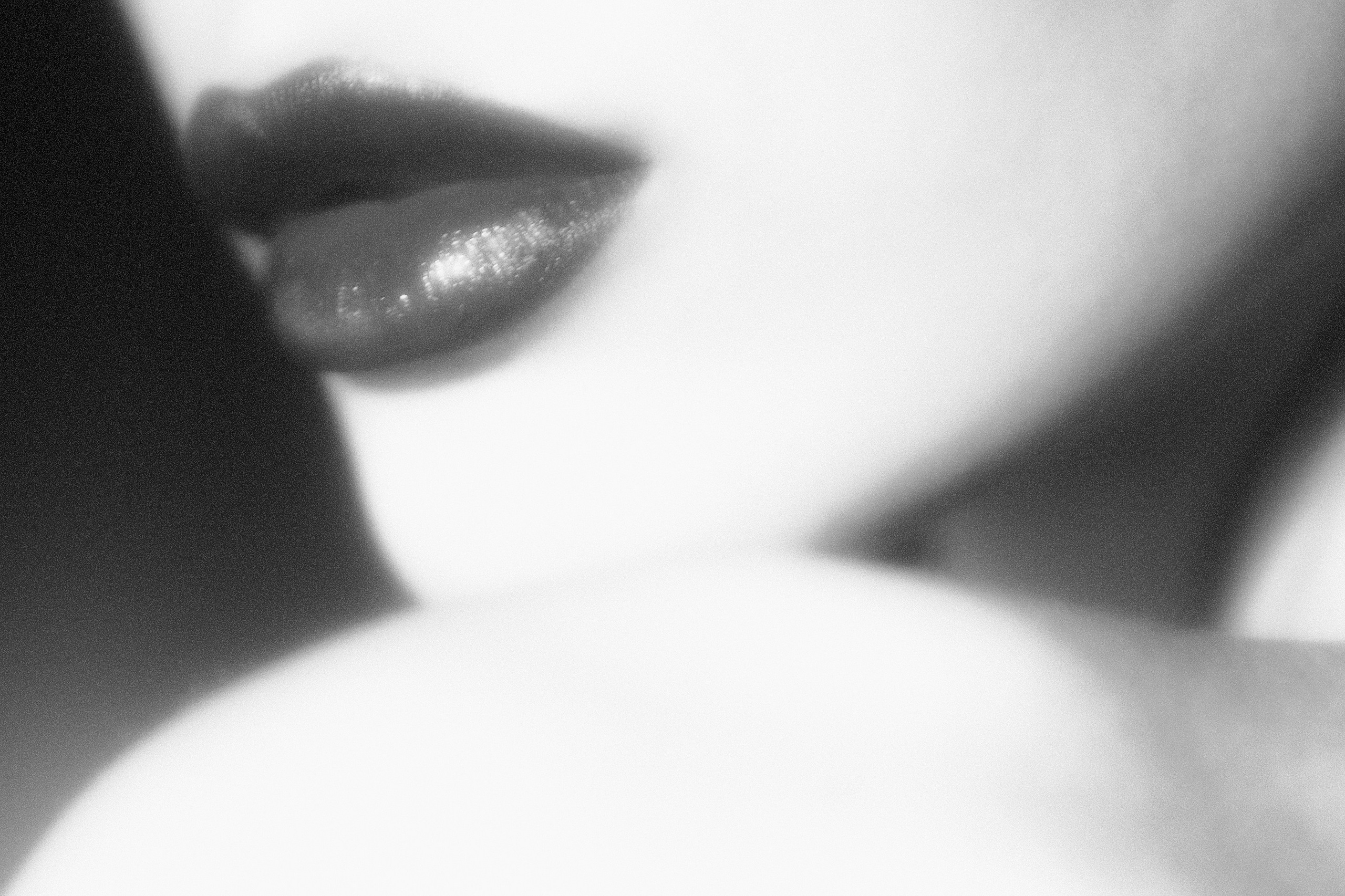 Fly me to the Moon. Fashion Photographer Oxana Chernomorets