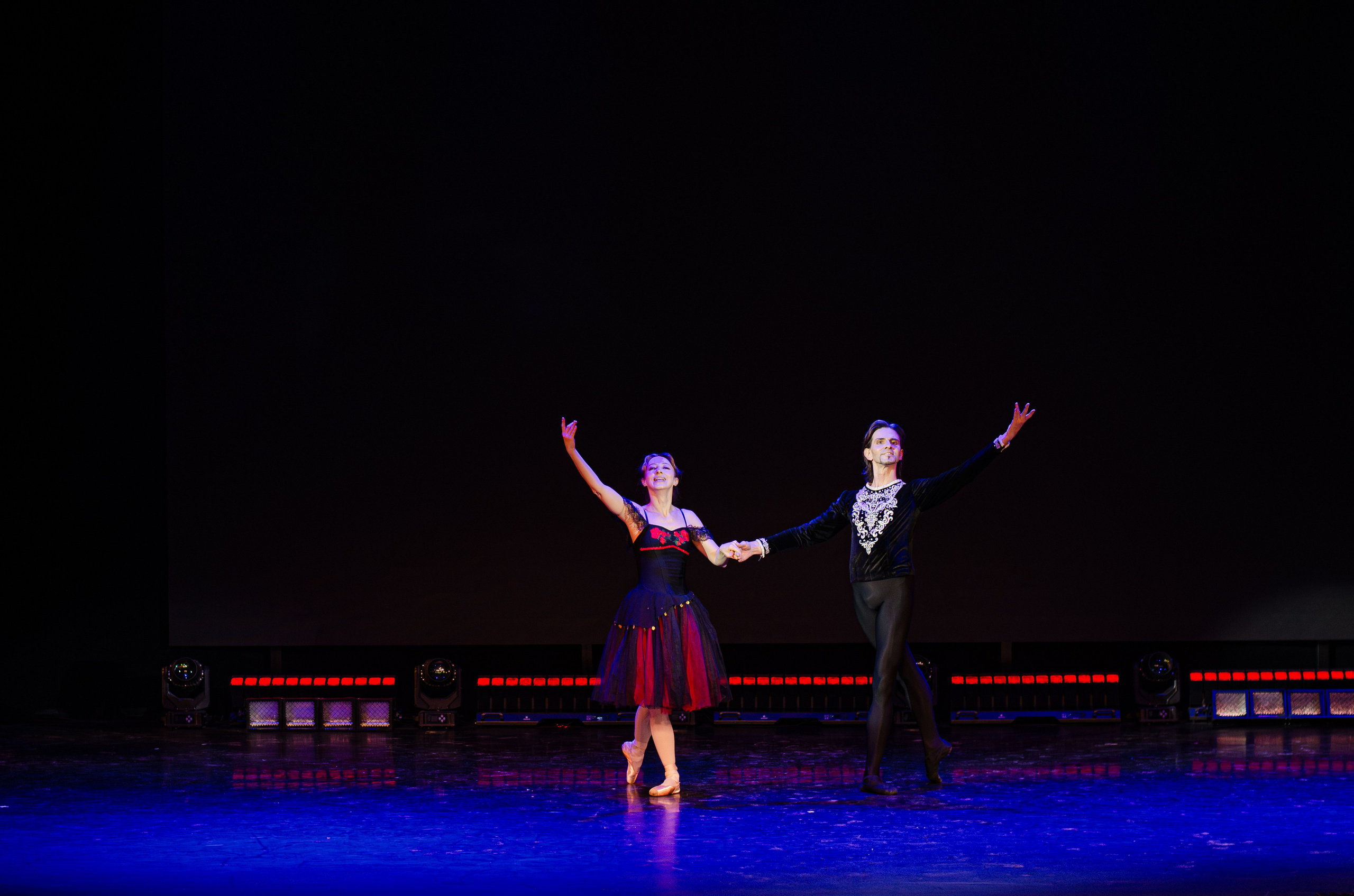 Гала-концерт Всероссийского фестиваля любительского балета Aurora PRIX — 2026. Портретный и репортажный фотограф в Санкт-Петербурге Варвара Жукова