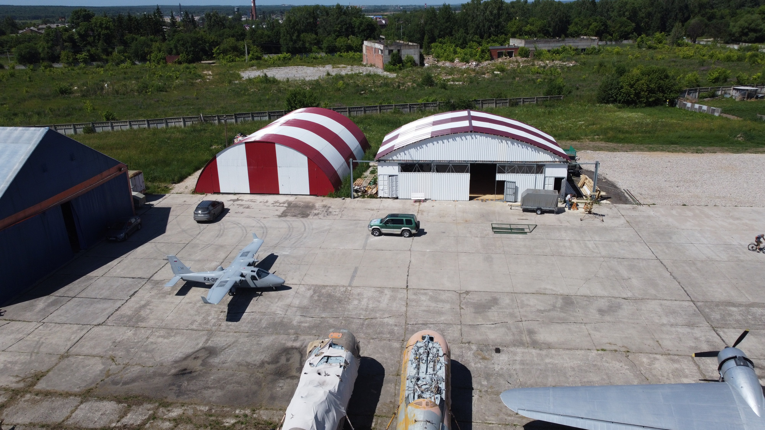 Ил-14Т «Голубая Мечта» — покраска (2022г). Фотоальбом показывающий увлекательный мир авиации и мир медведей Андрея Иванова