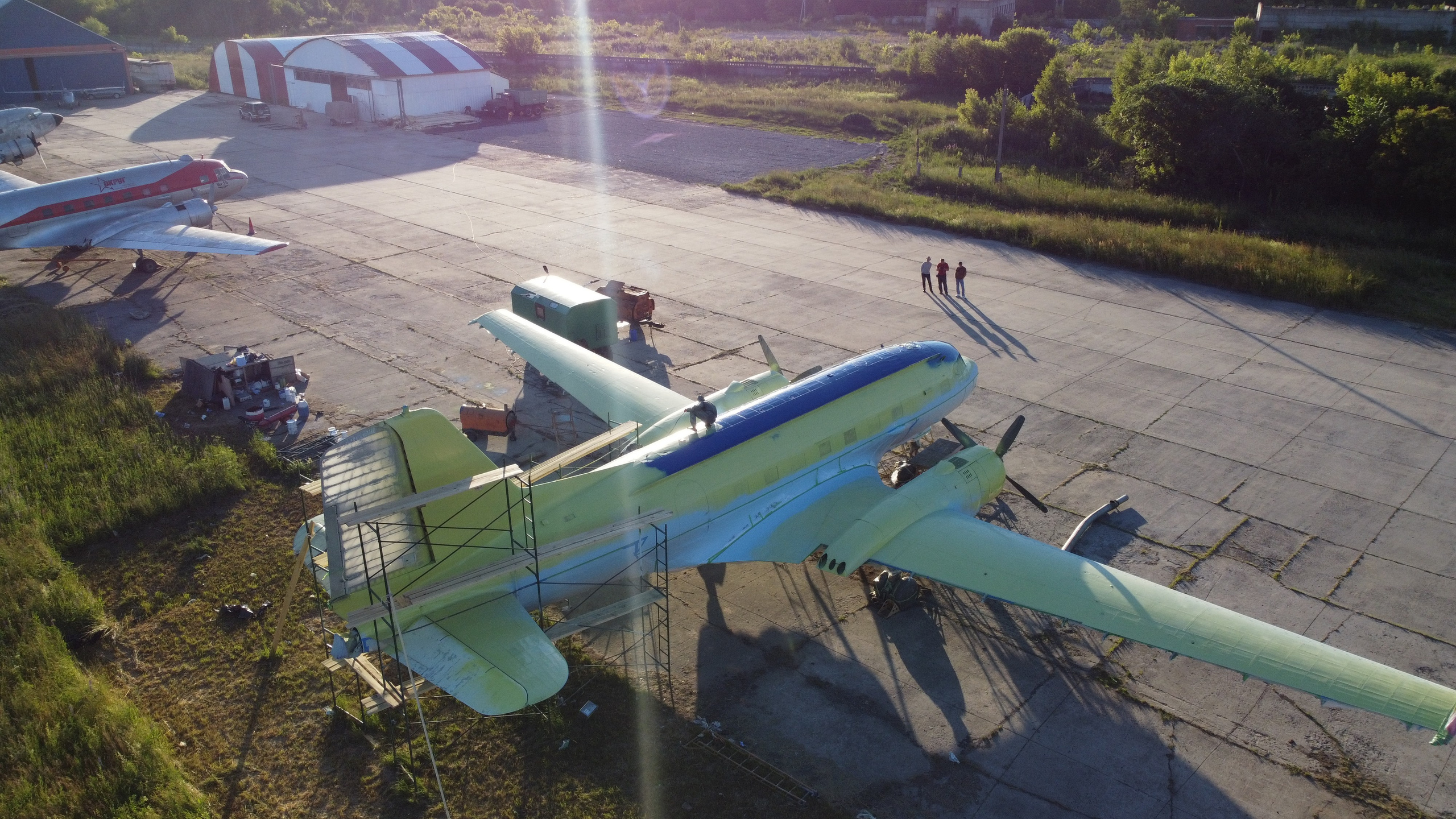 Ил-14Т «Голубая Мечта» — покраска (2022г). Фотоальбом показывающий увлекательный мир авиации и мир медведей Андрея Иванова