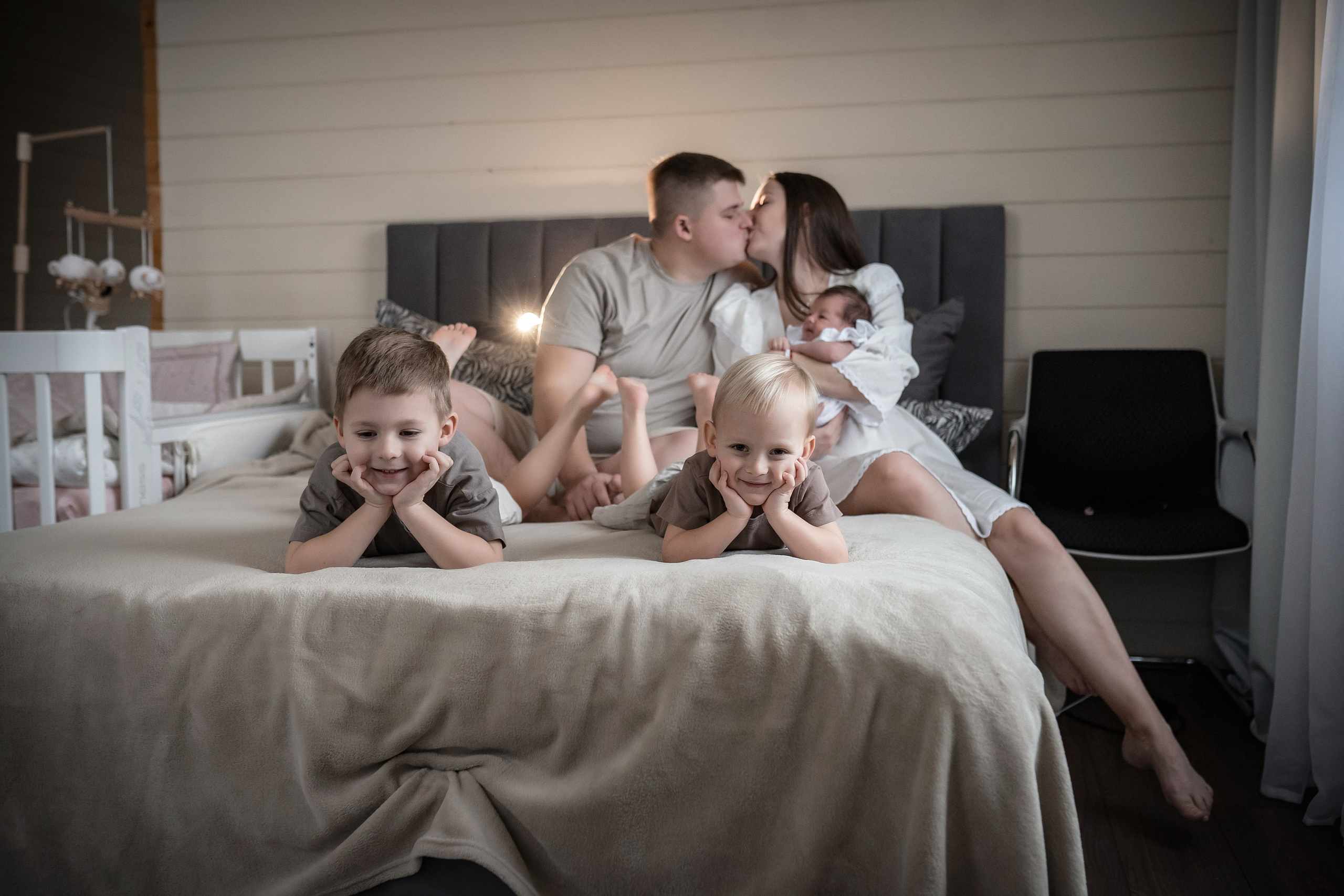 Семейная Василиса. Фотограф Крещения и Венчания в Москве