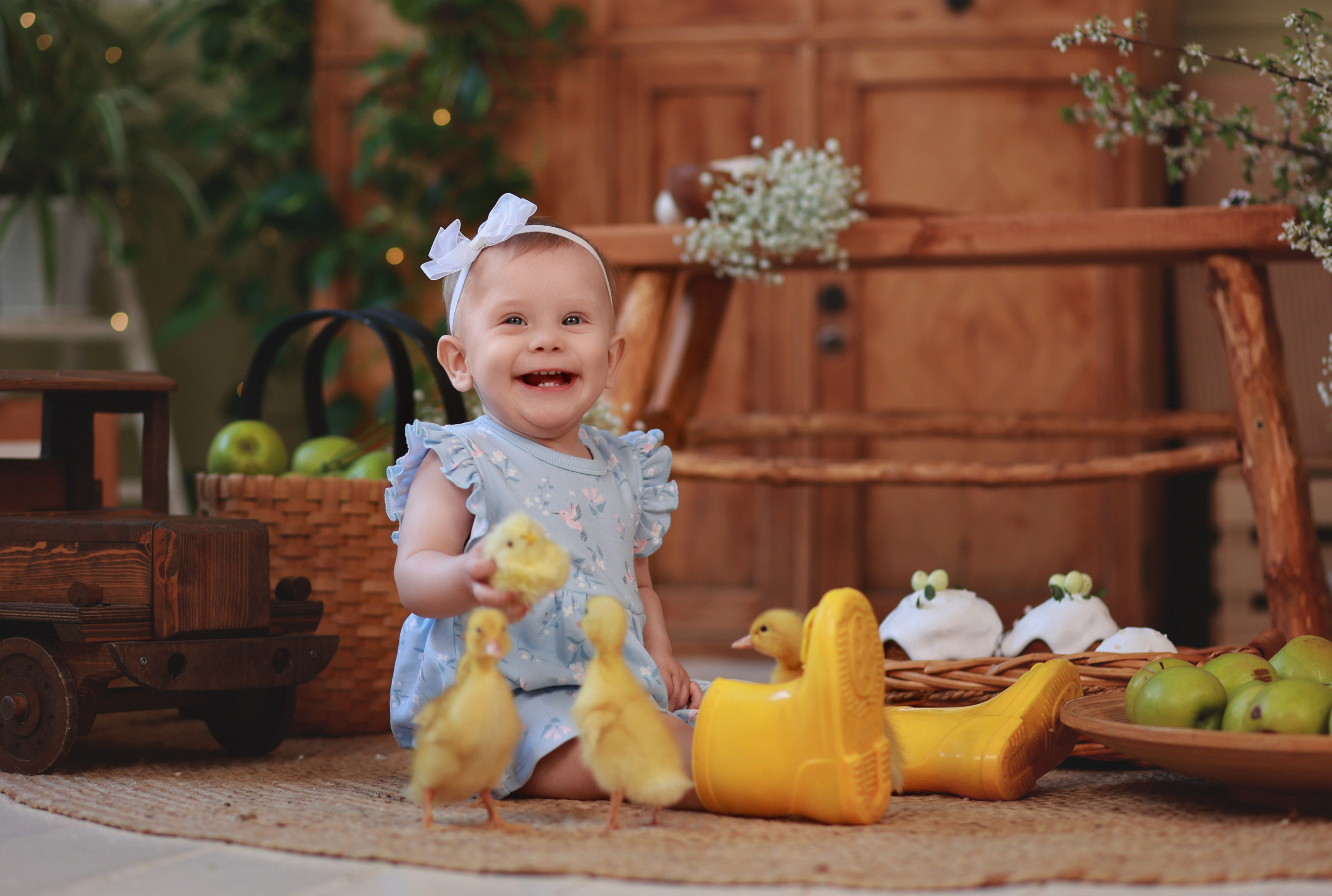 «Светлая Пасха» с утятами. Детский семейный фотограф Краснодар