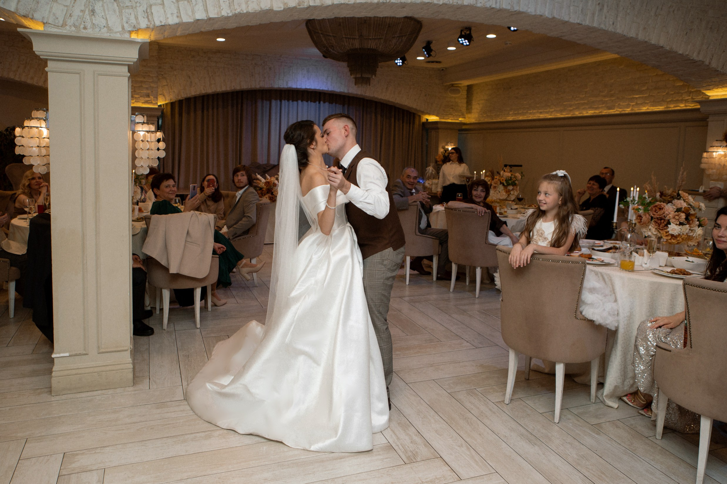 Свадьба с гостями. Свадебный и портретный фотограф Москва